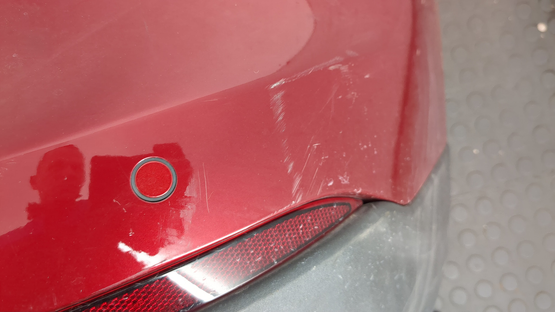 Бампер задний