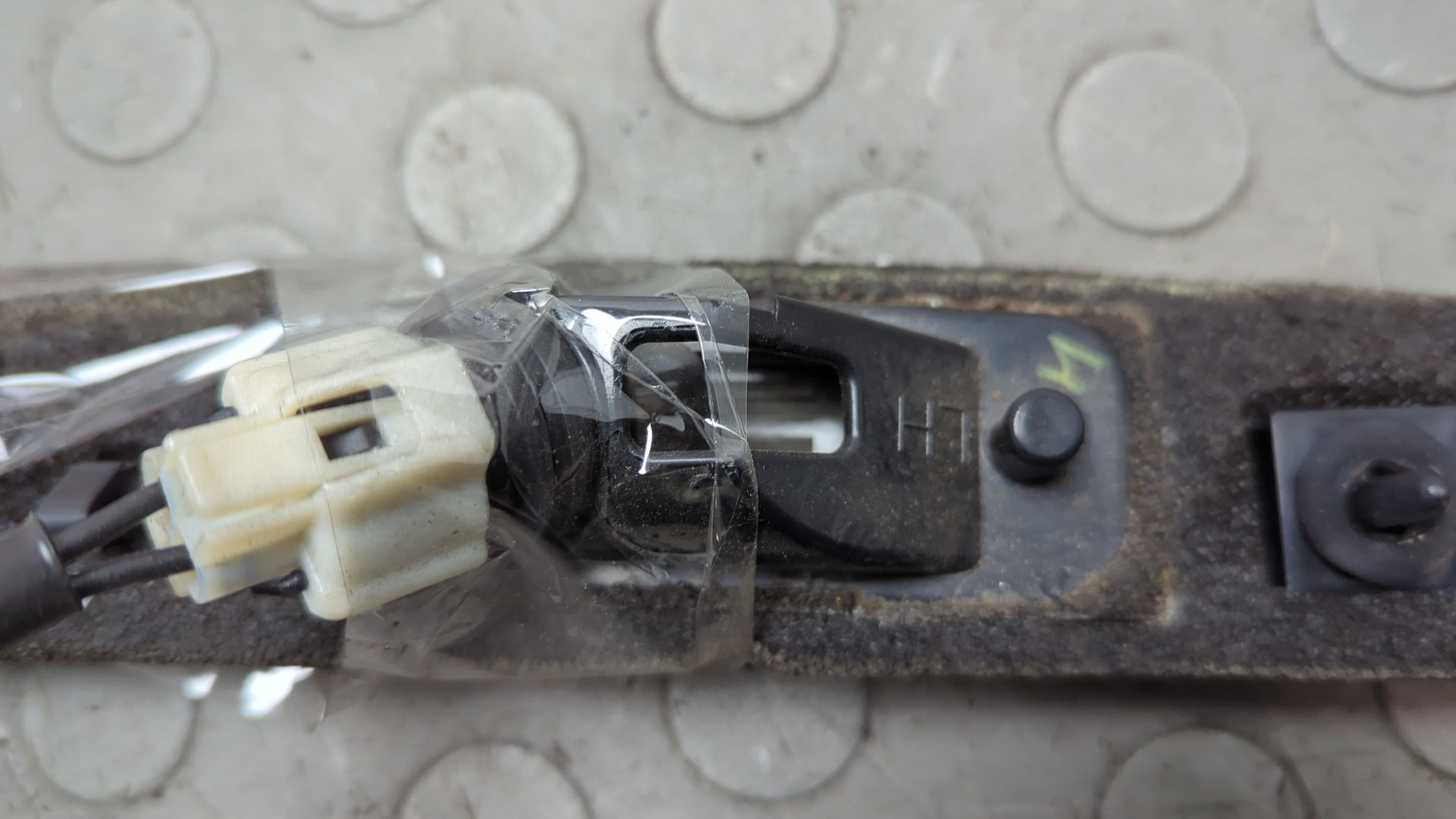 Фонарь подсветки номера