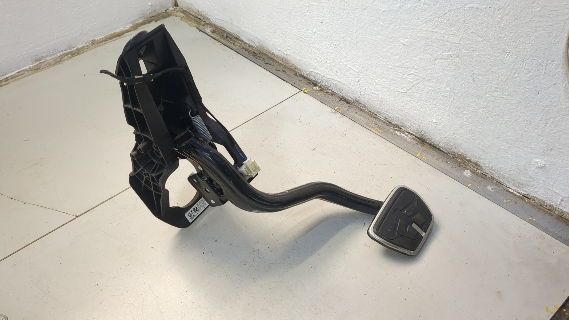 Педаль тормоза