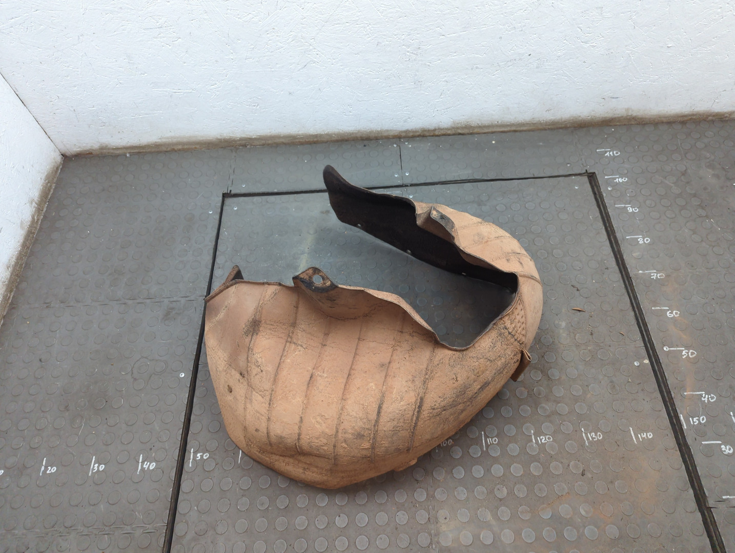 Локер задний левый