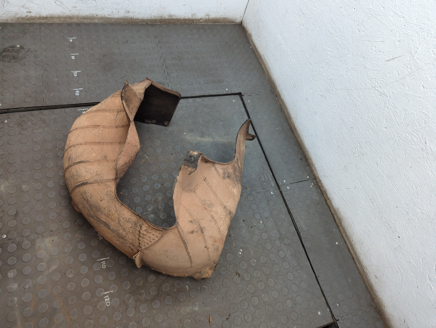 Локер задний левый