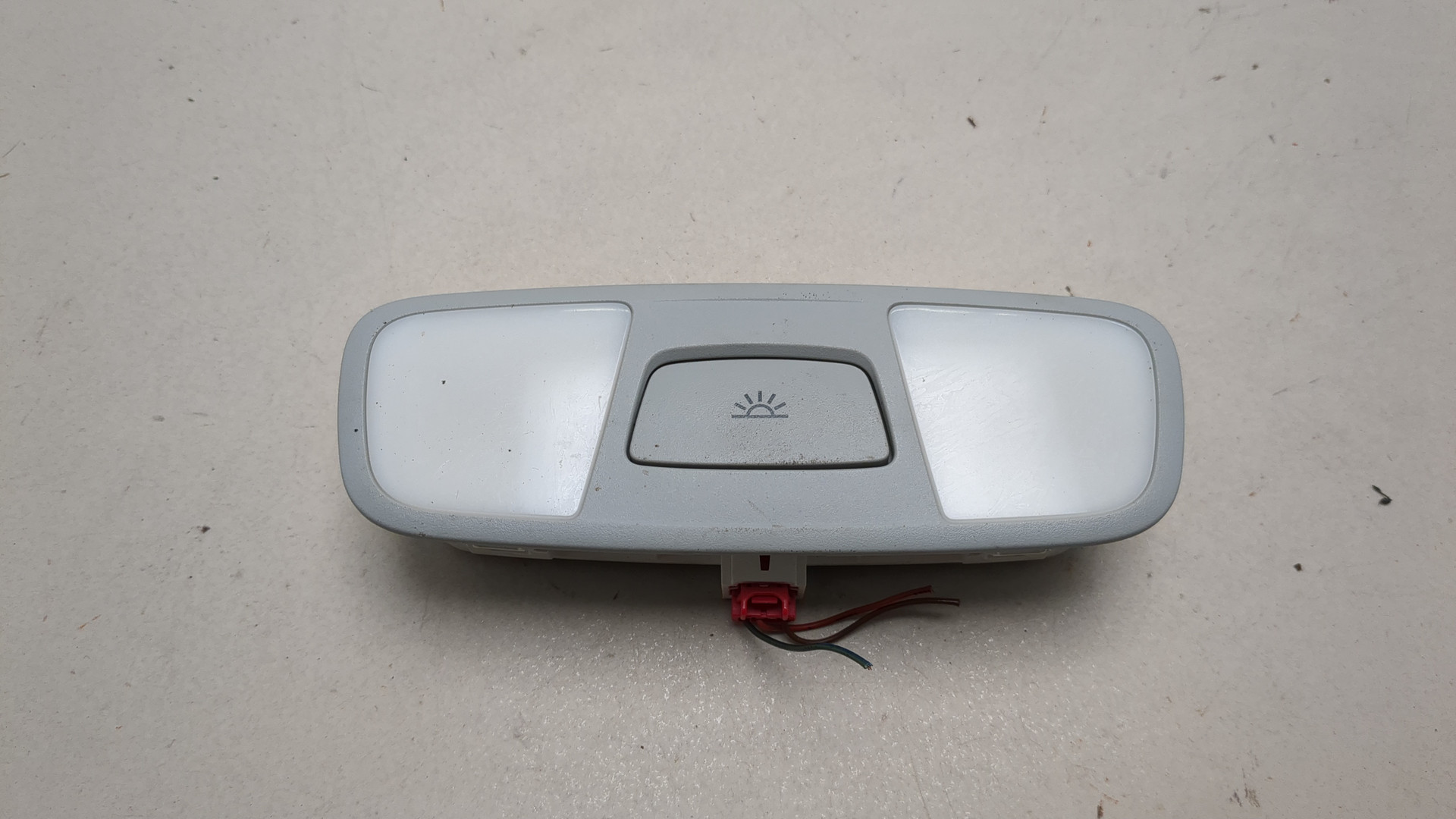 Плафон салонный