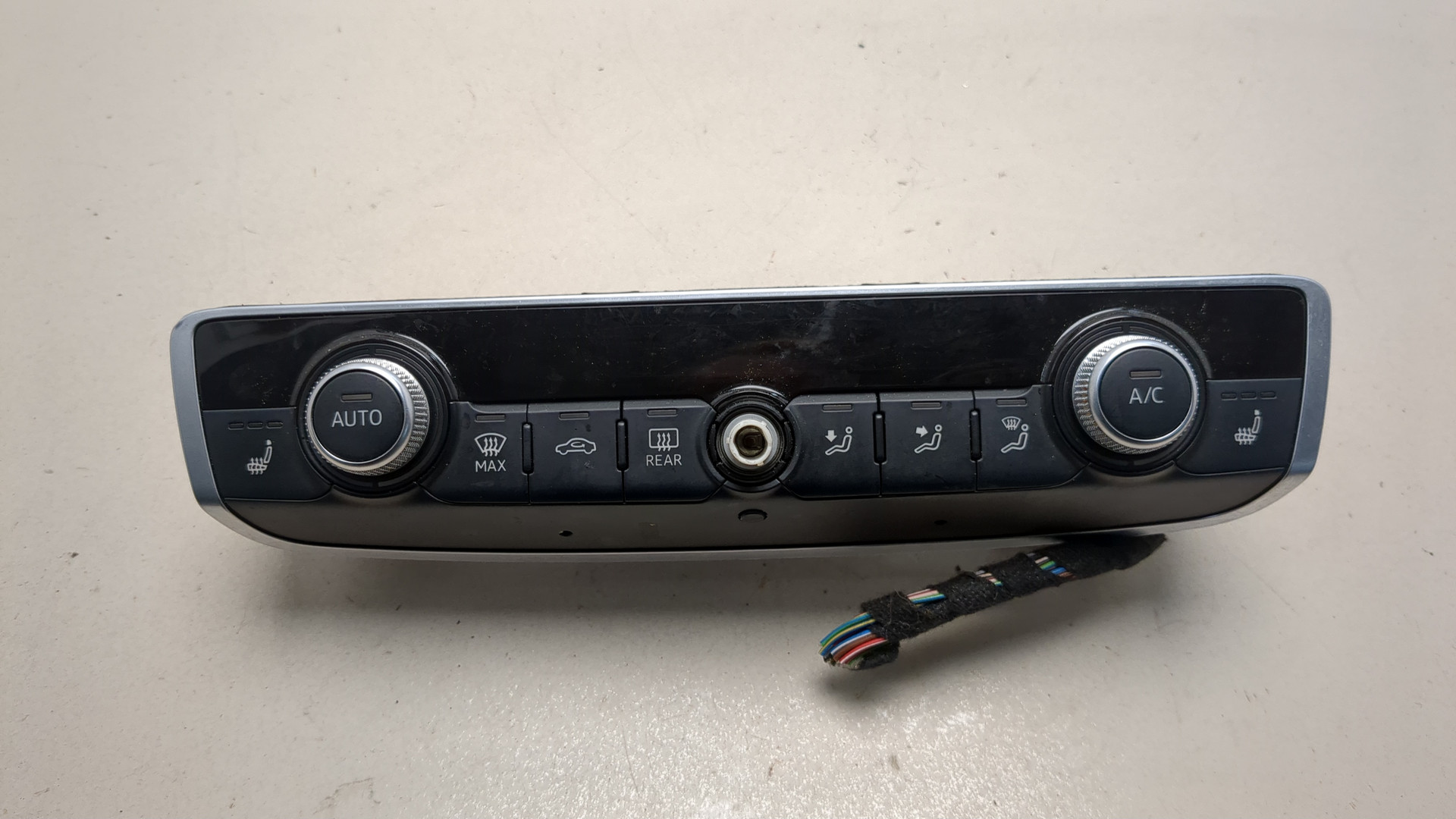 Переключатель отопителя