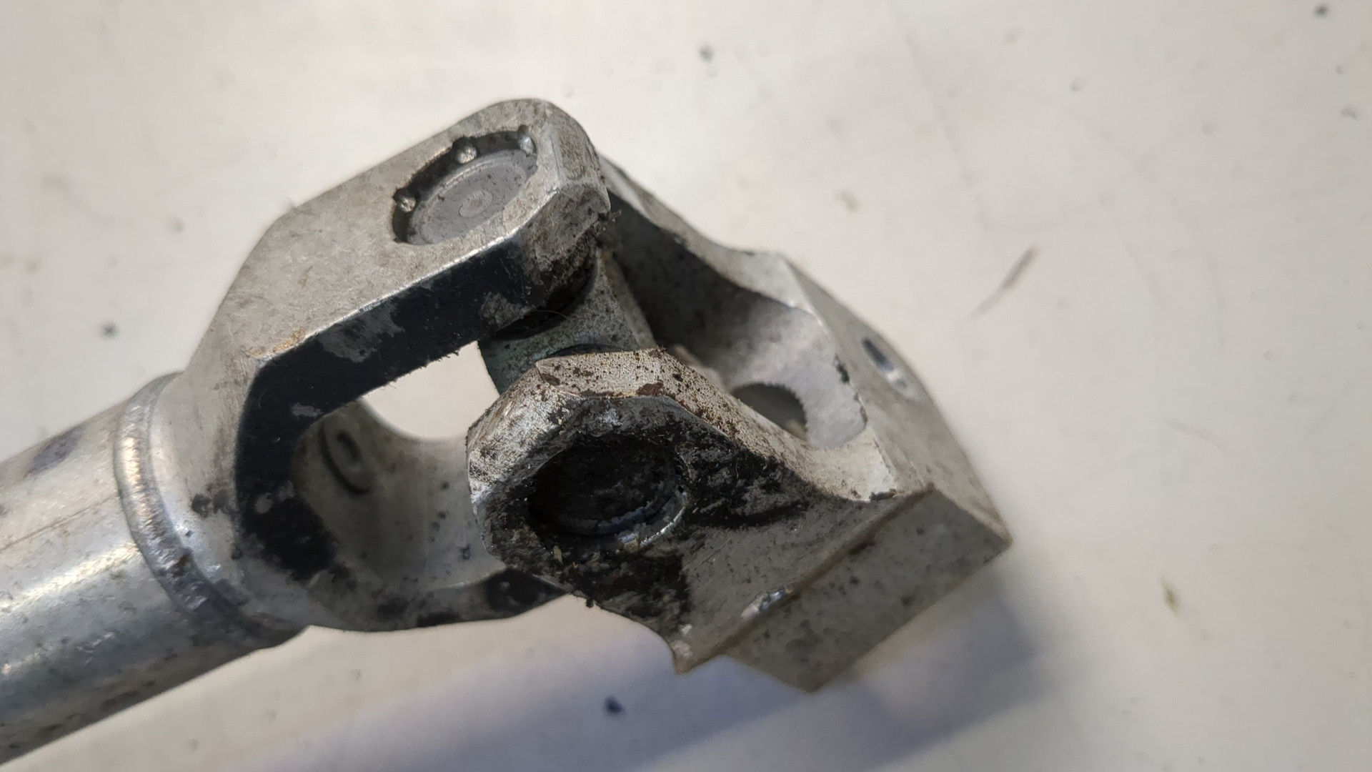 Кардан рулевой