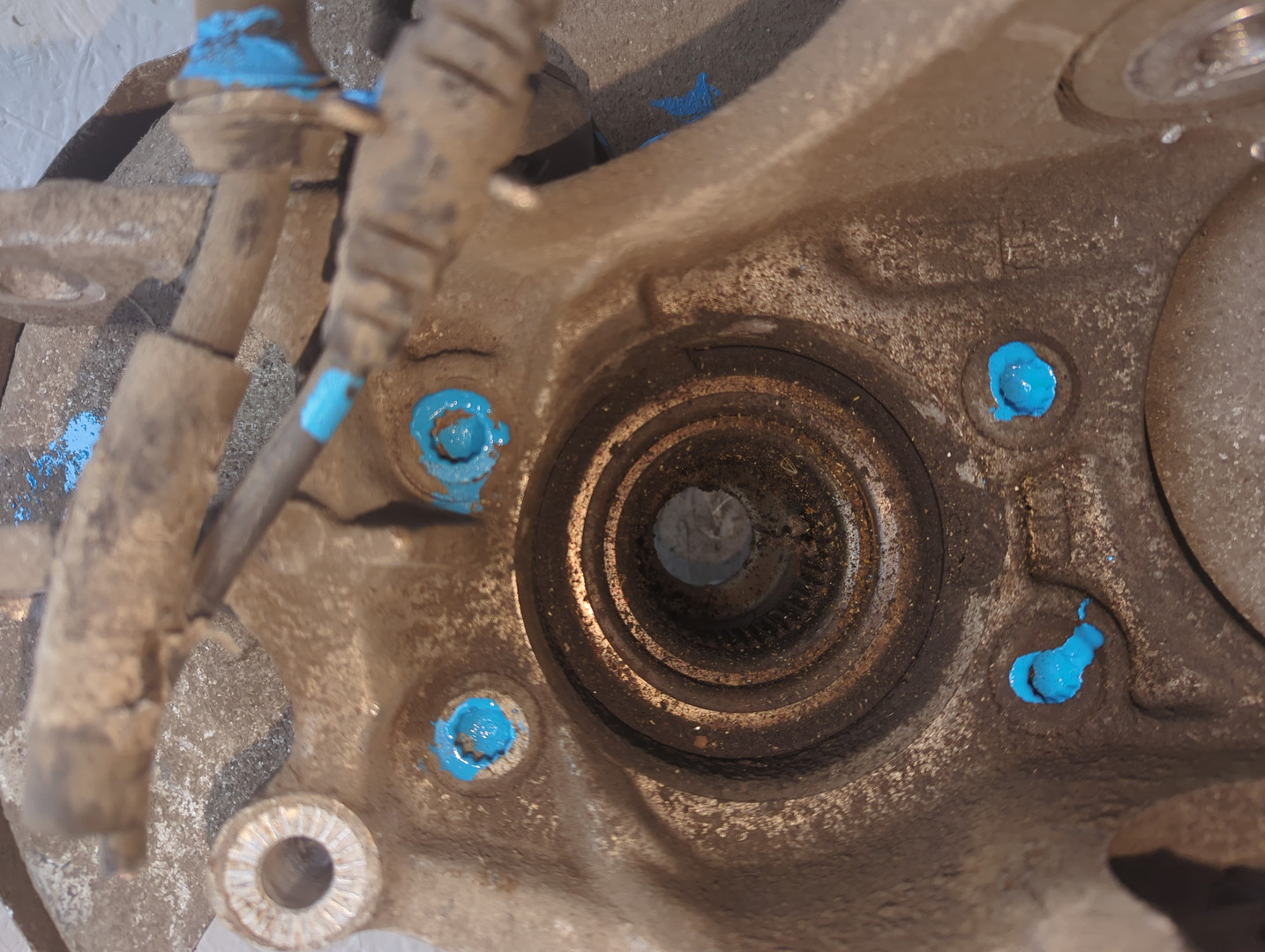 Кулак поворотный задний правый