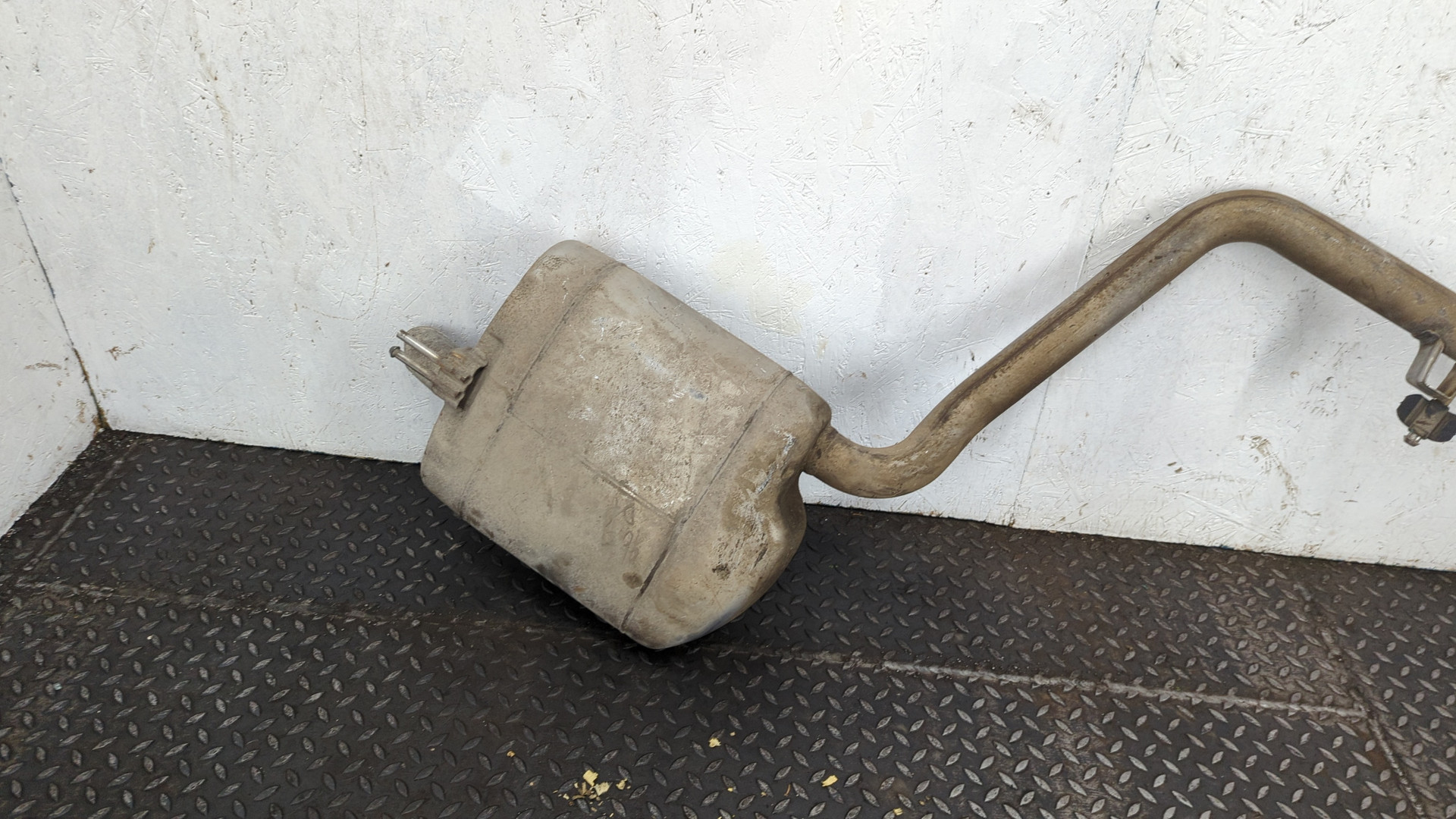 Глушитель задняя часть