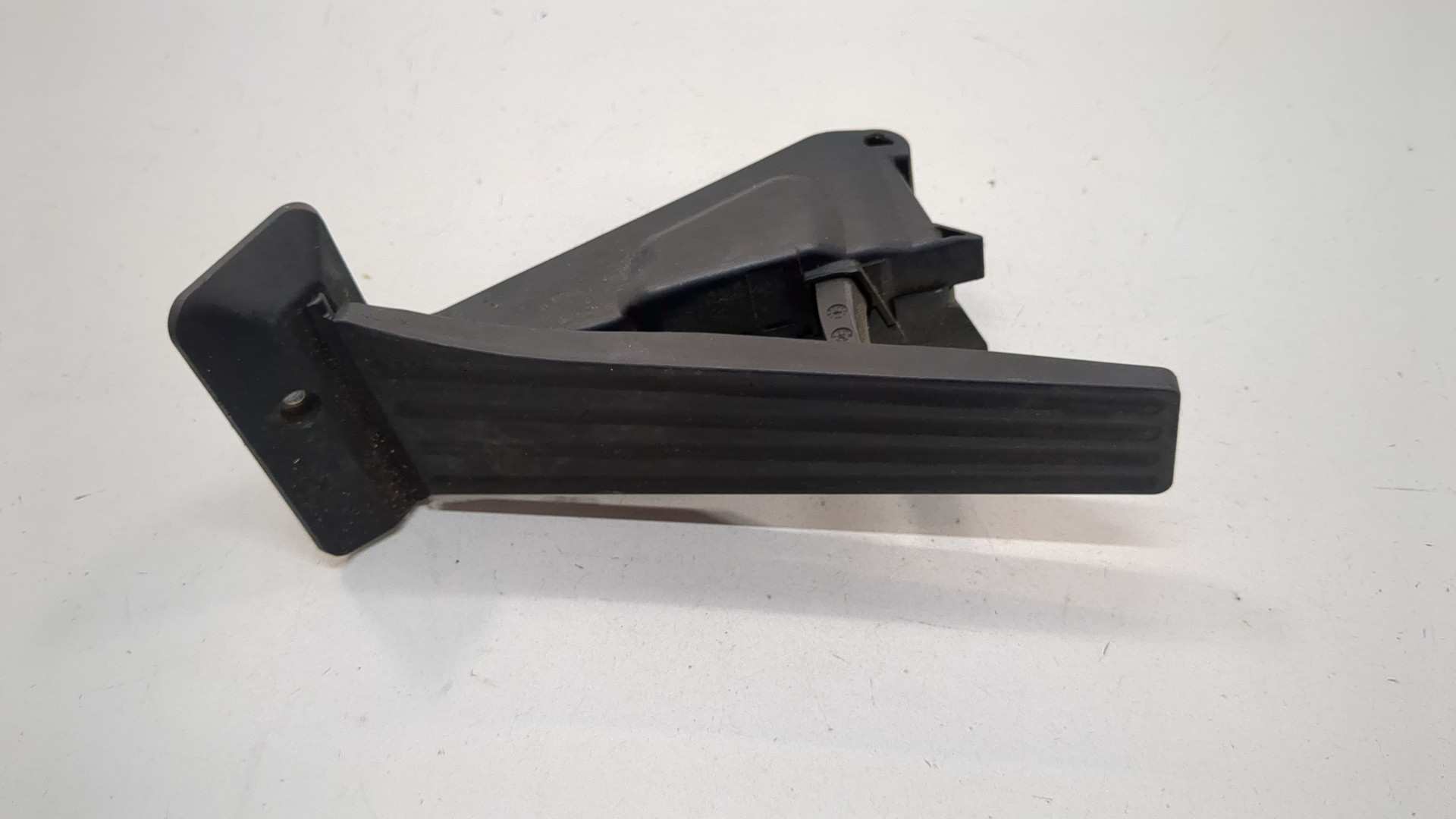 Педаль газа