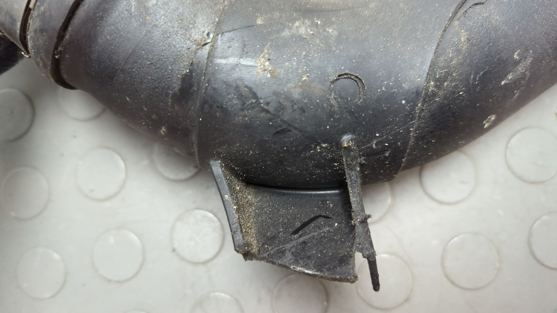 Патрубок интеркулера