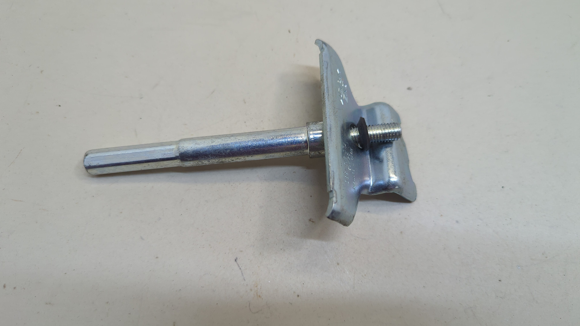 Кронштейн (сопут. товар)