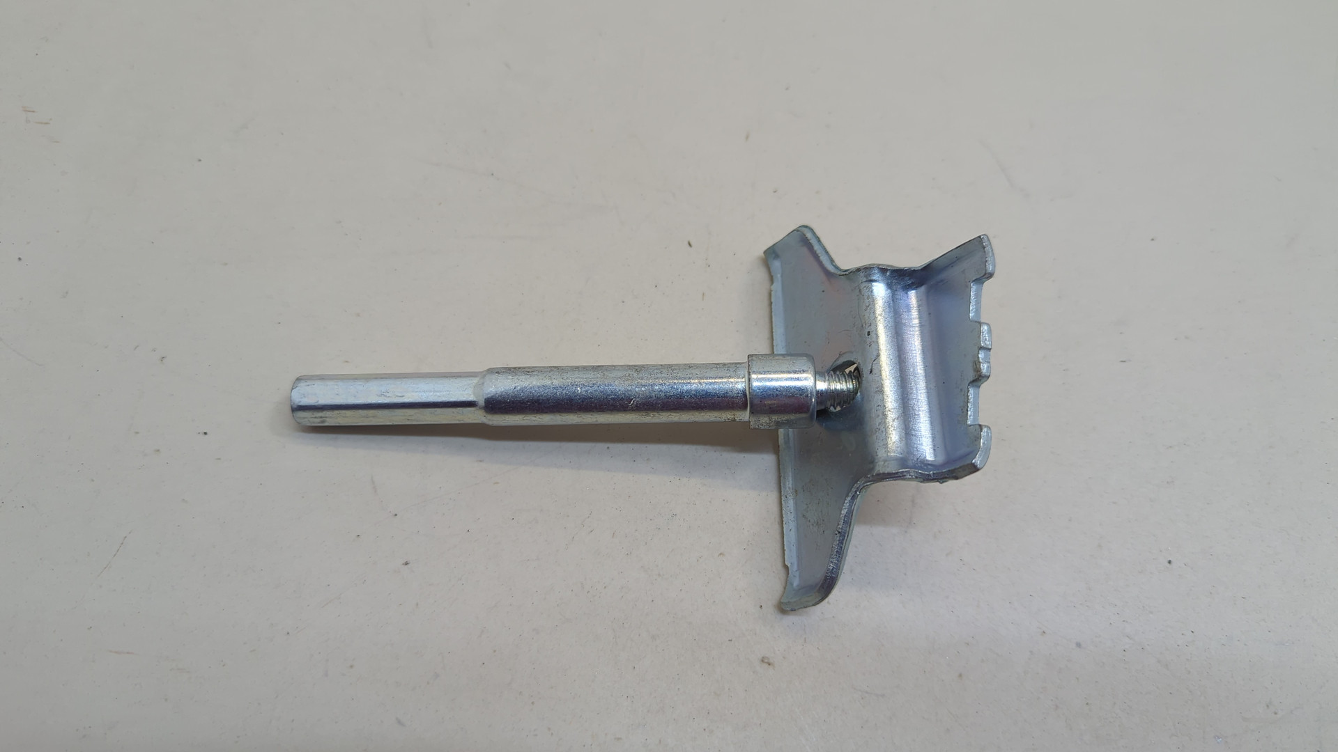 Кронштейн (сопут. товар)