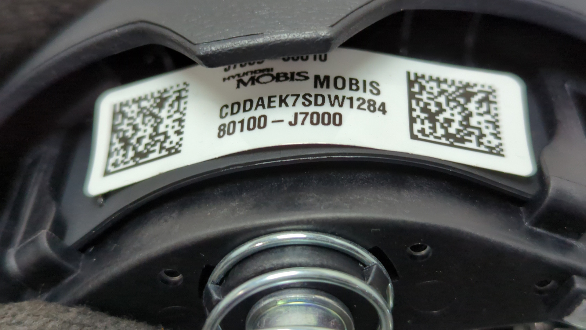 Подушка безопасности в рулевое колесо