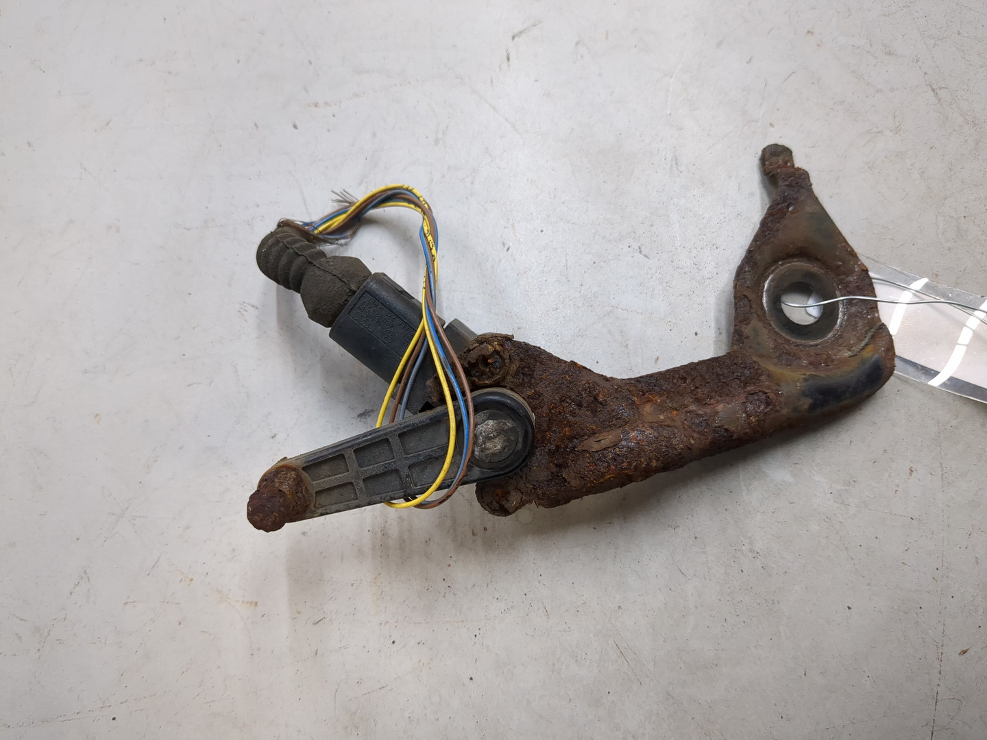 Датчик регулировки дорож. просвета