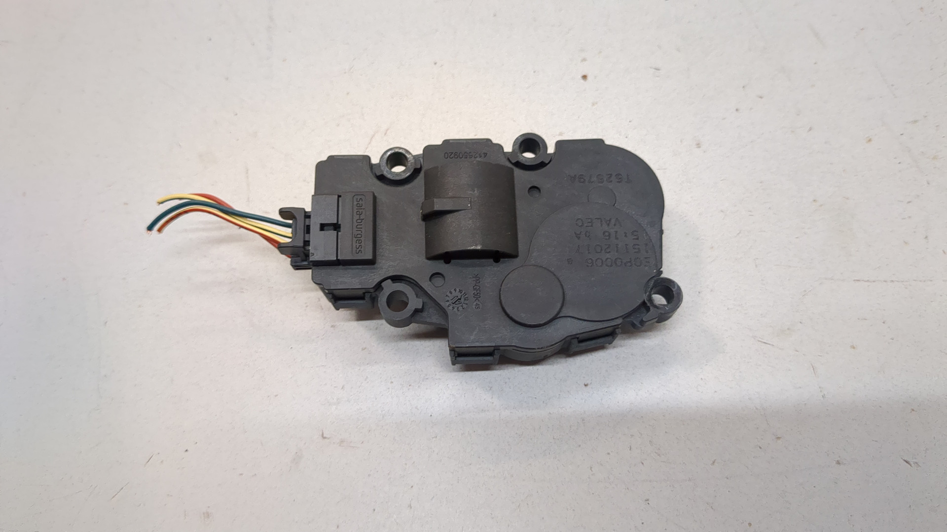 Моторчик заслонки печки