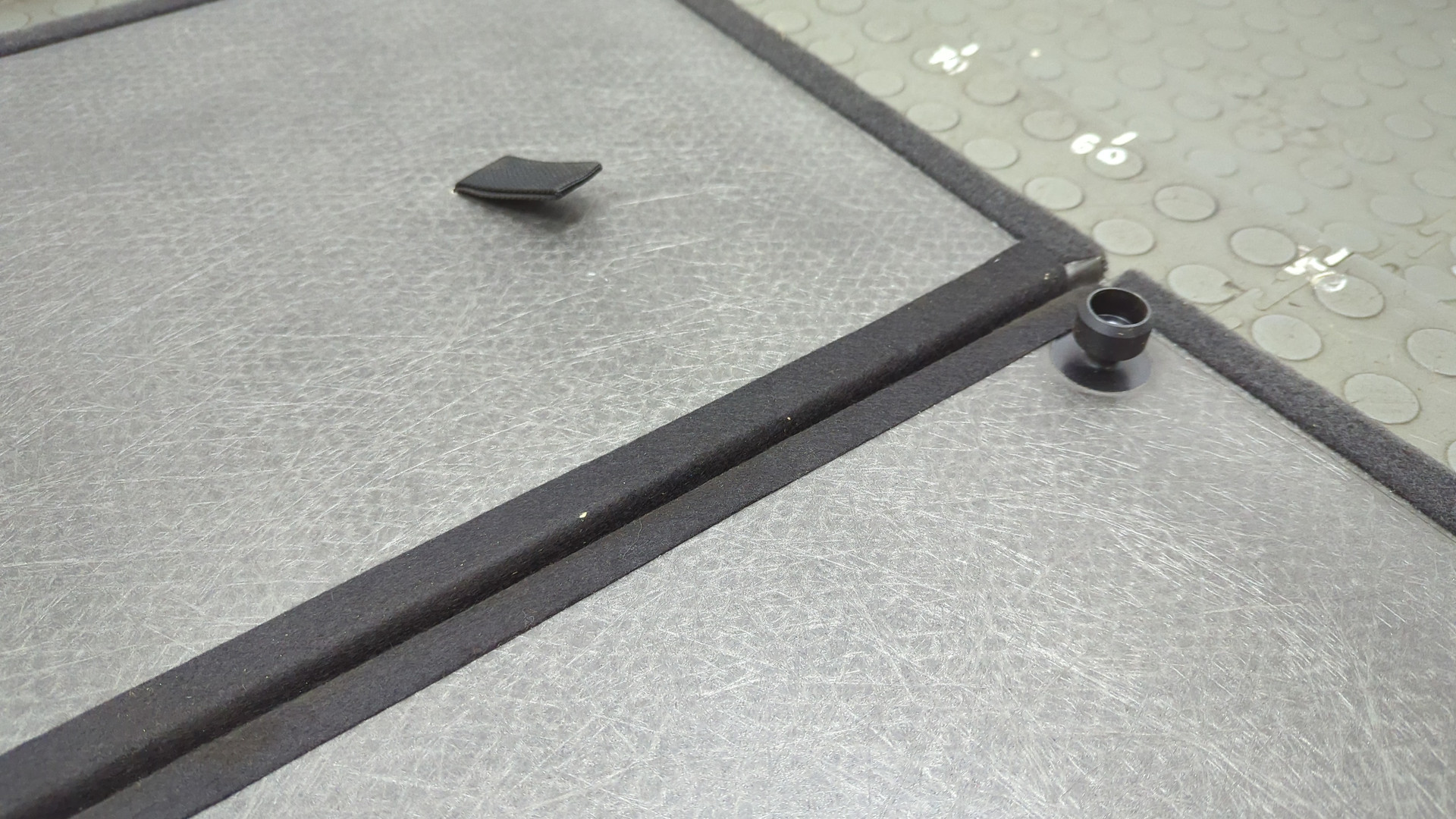 Коврик бардачка