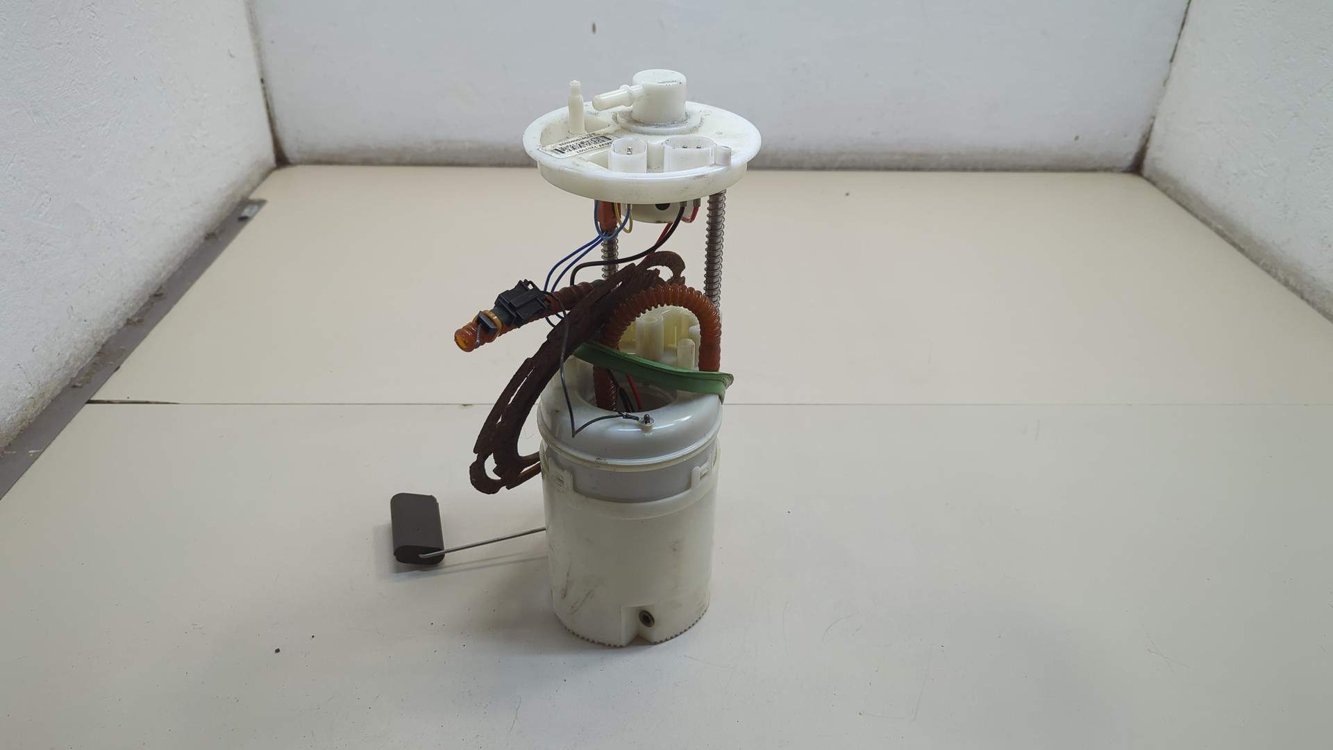 Насос топливный электрический