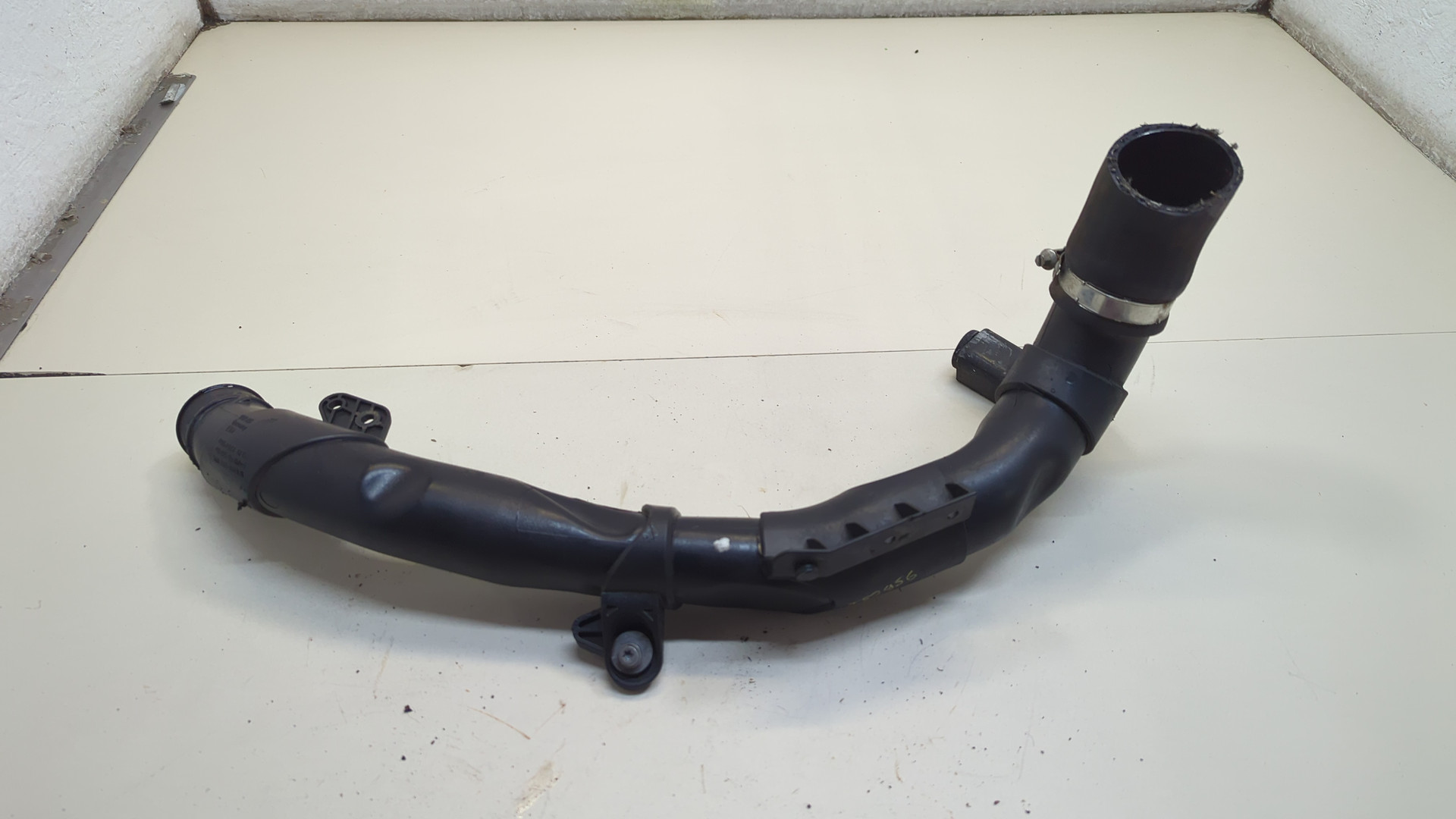 Патрубок интеркулера