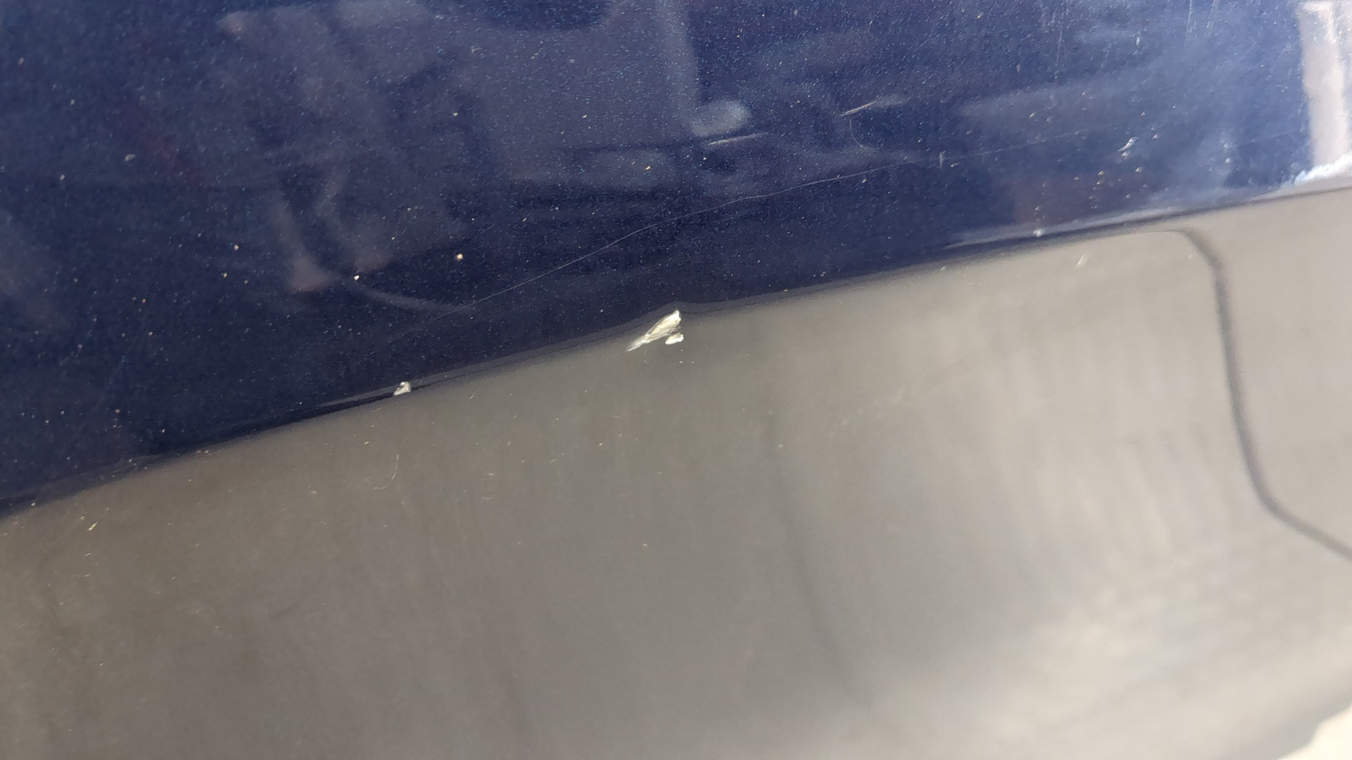 Дверь задняя правая