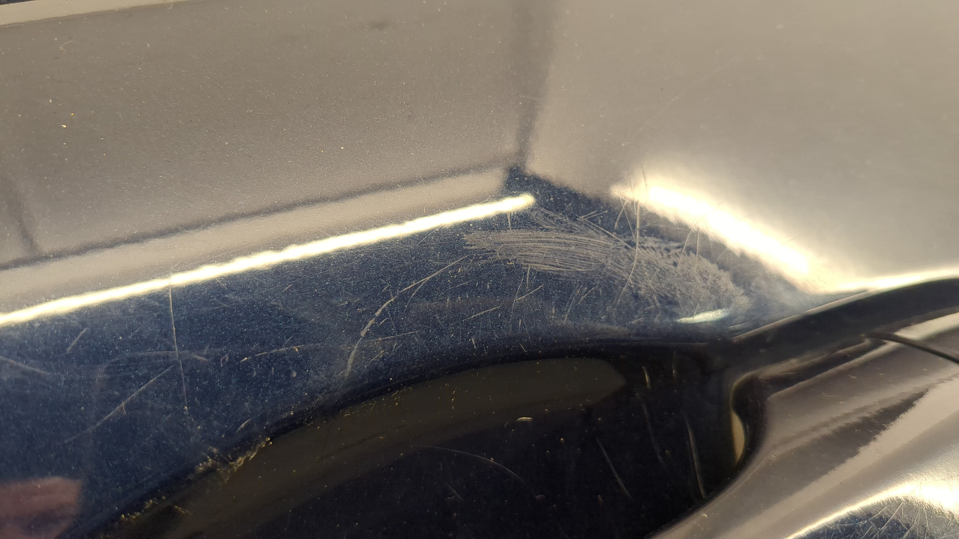 Дверь передняя левая