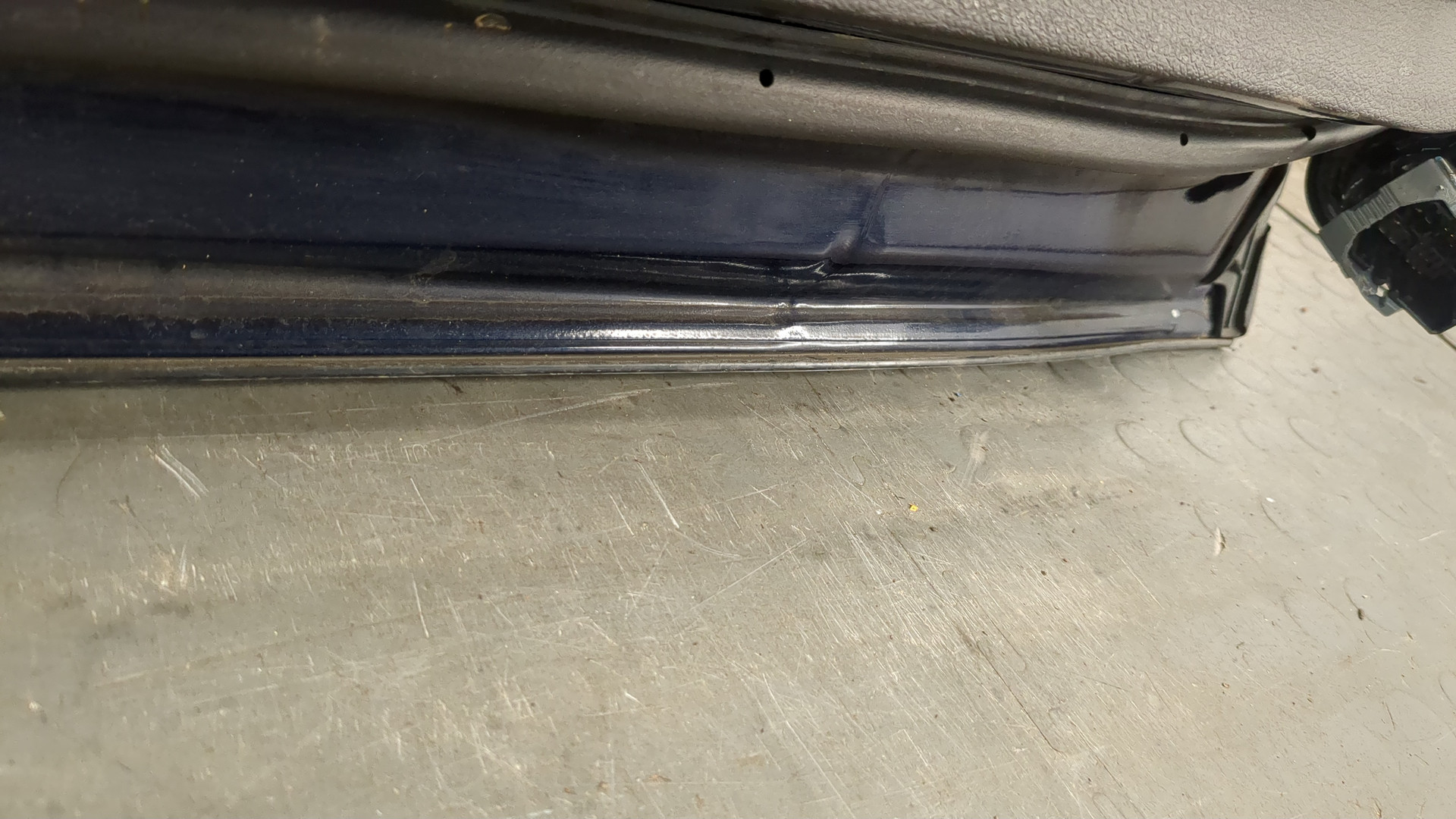 Дверь передняя левая