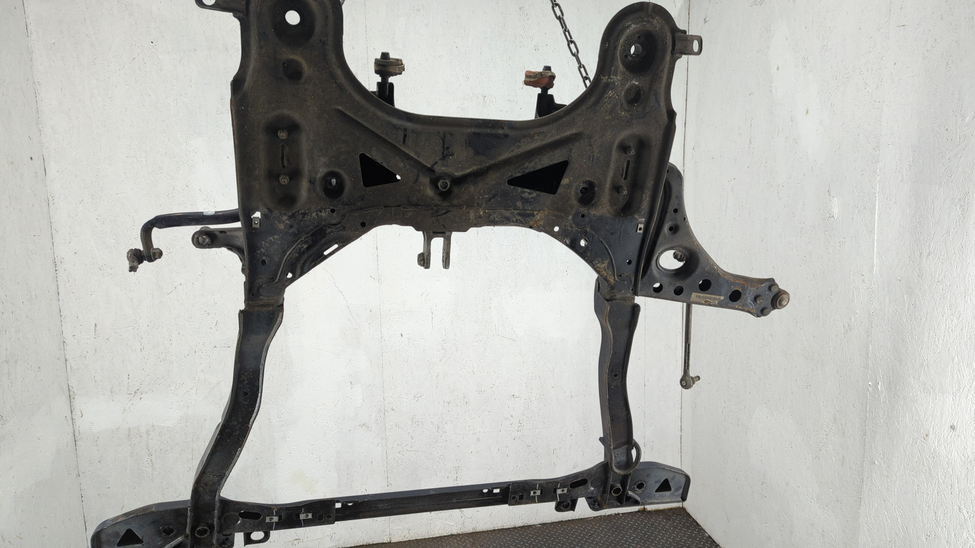 Балка подмоторная