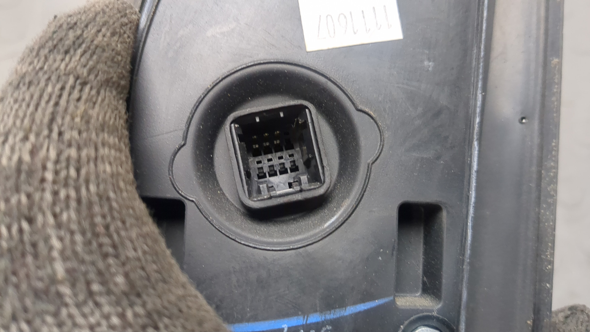 Зеркало правое электрическое