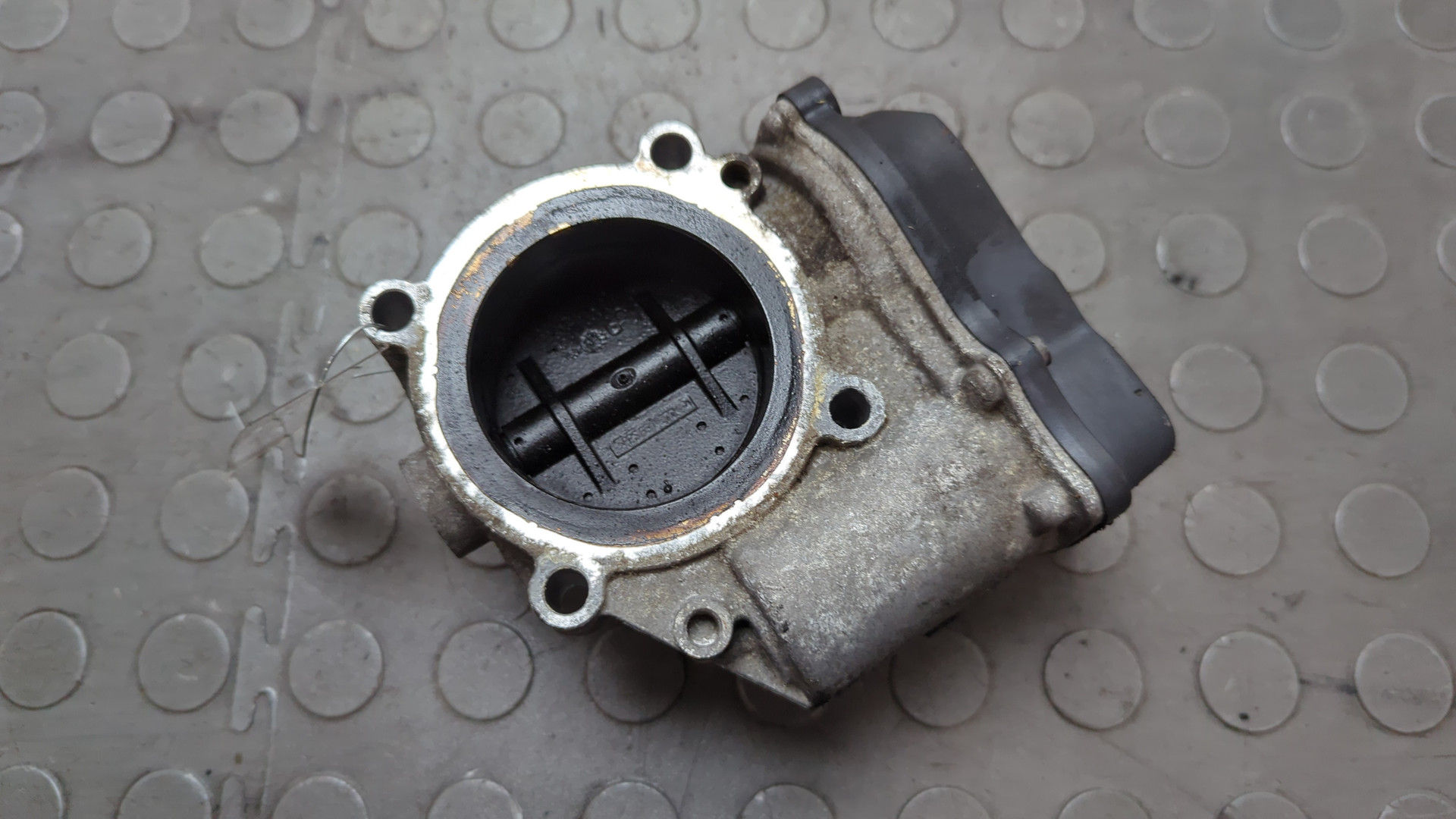 Заслонка дроссельная электрическая