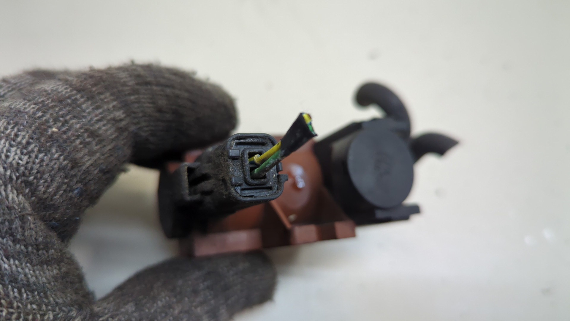 Клапан электромагнитный