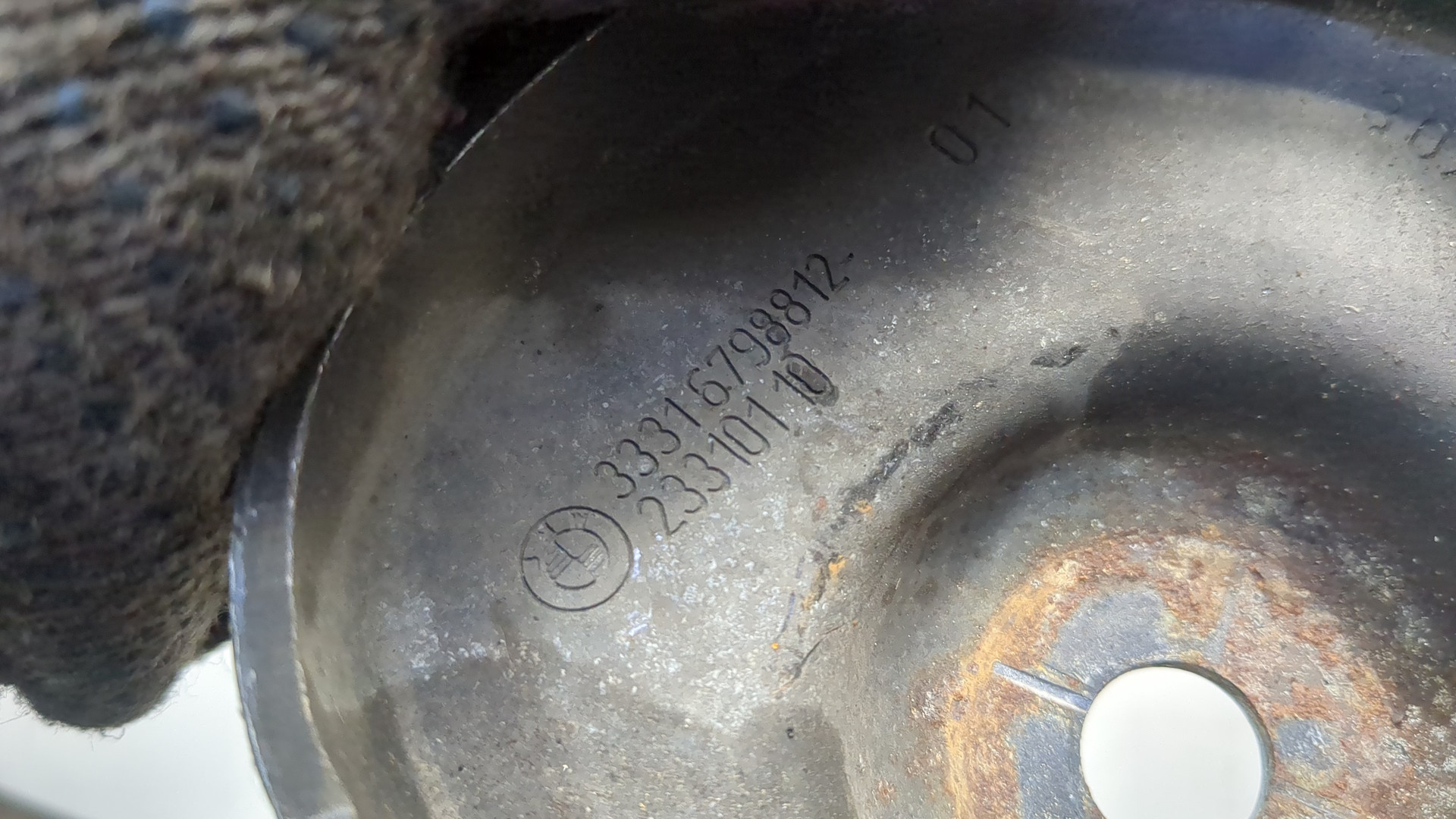 Кронштейн передней балки