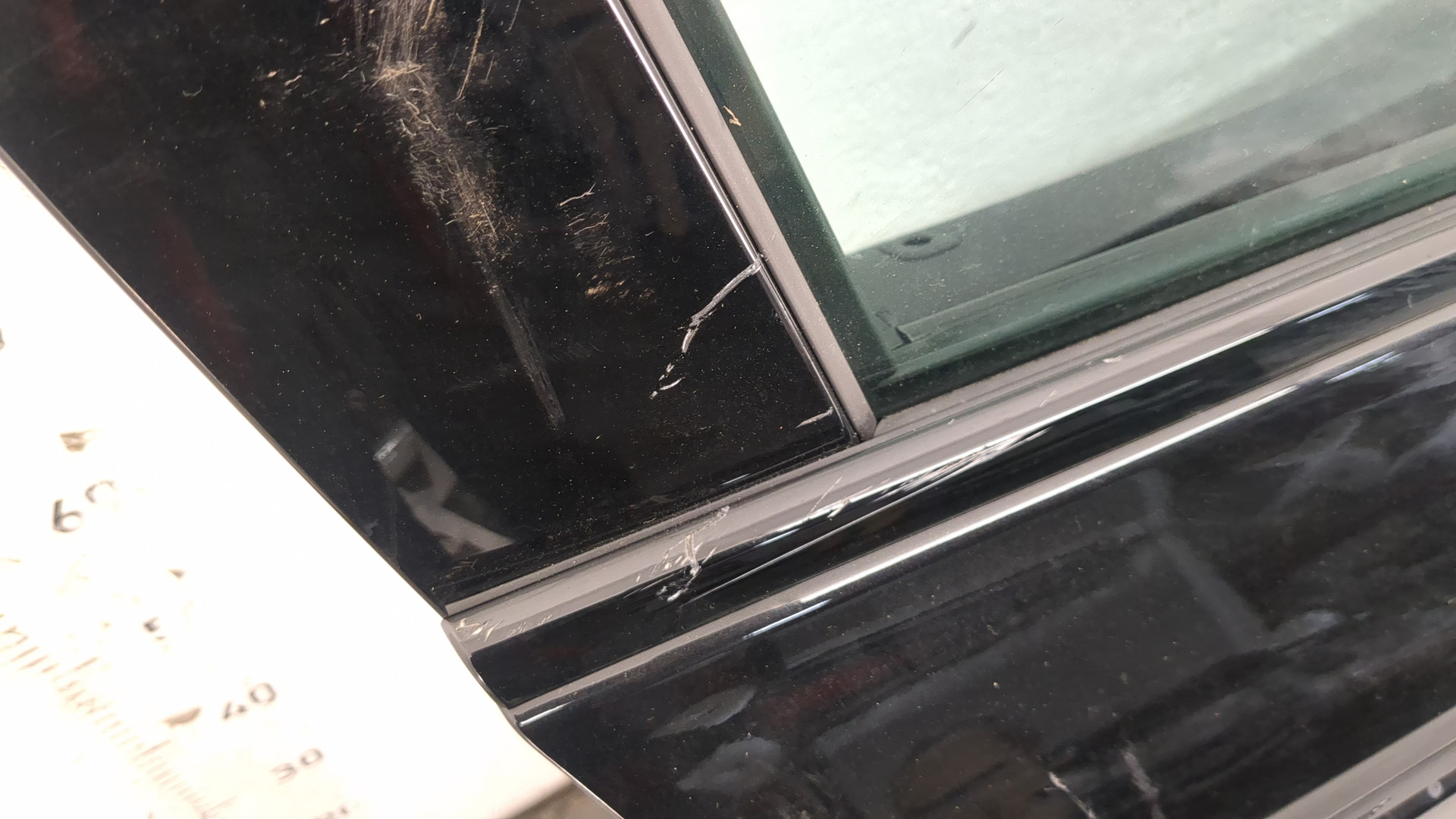 Дверь передняя правая