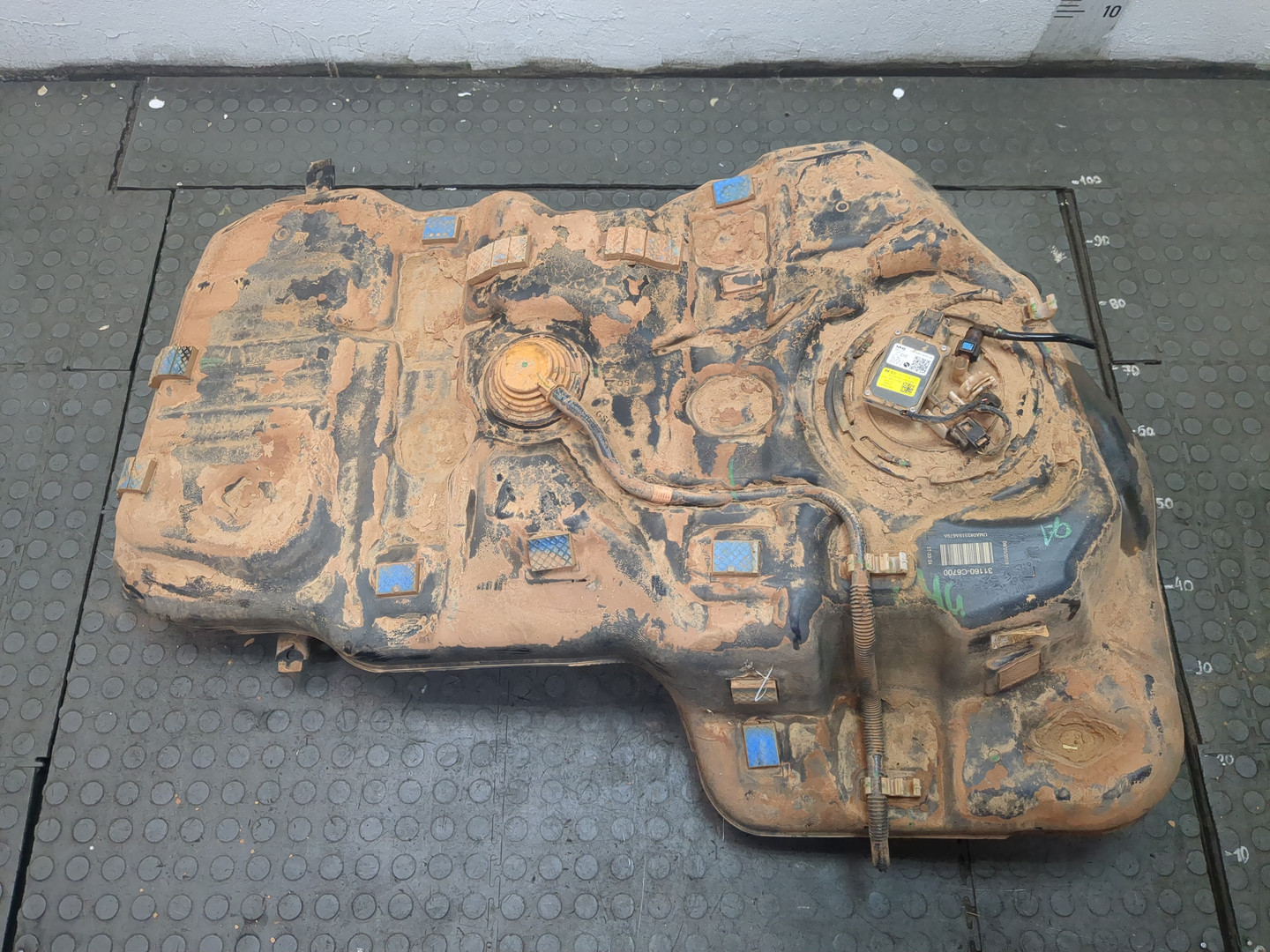 Бак топливный