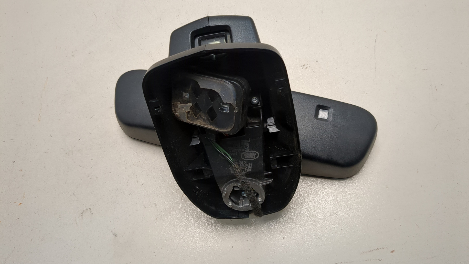 Зеркало заднего вида