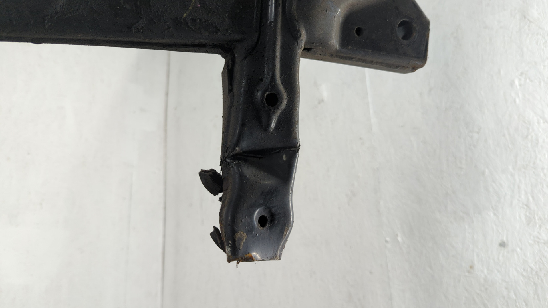 Балка подмоторная