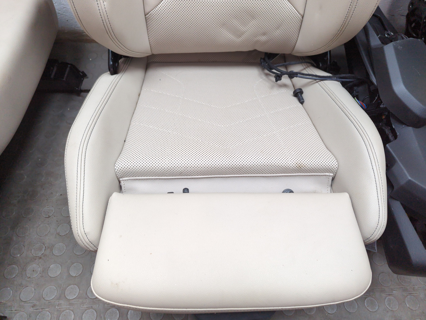 Сиденья комплект