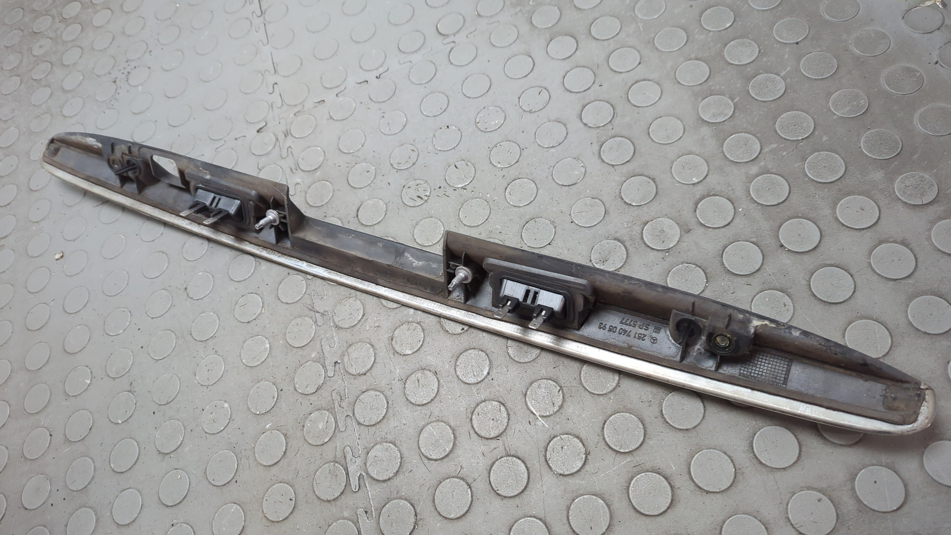 Фонарь подсветки номера