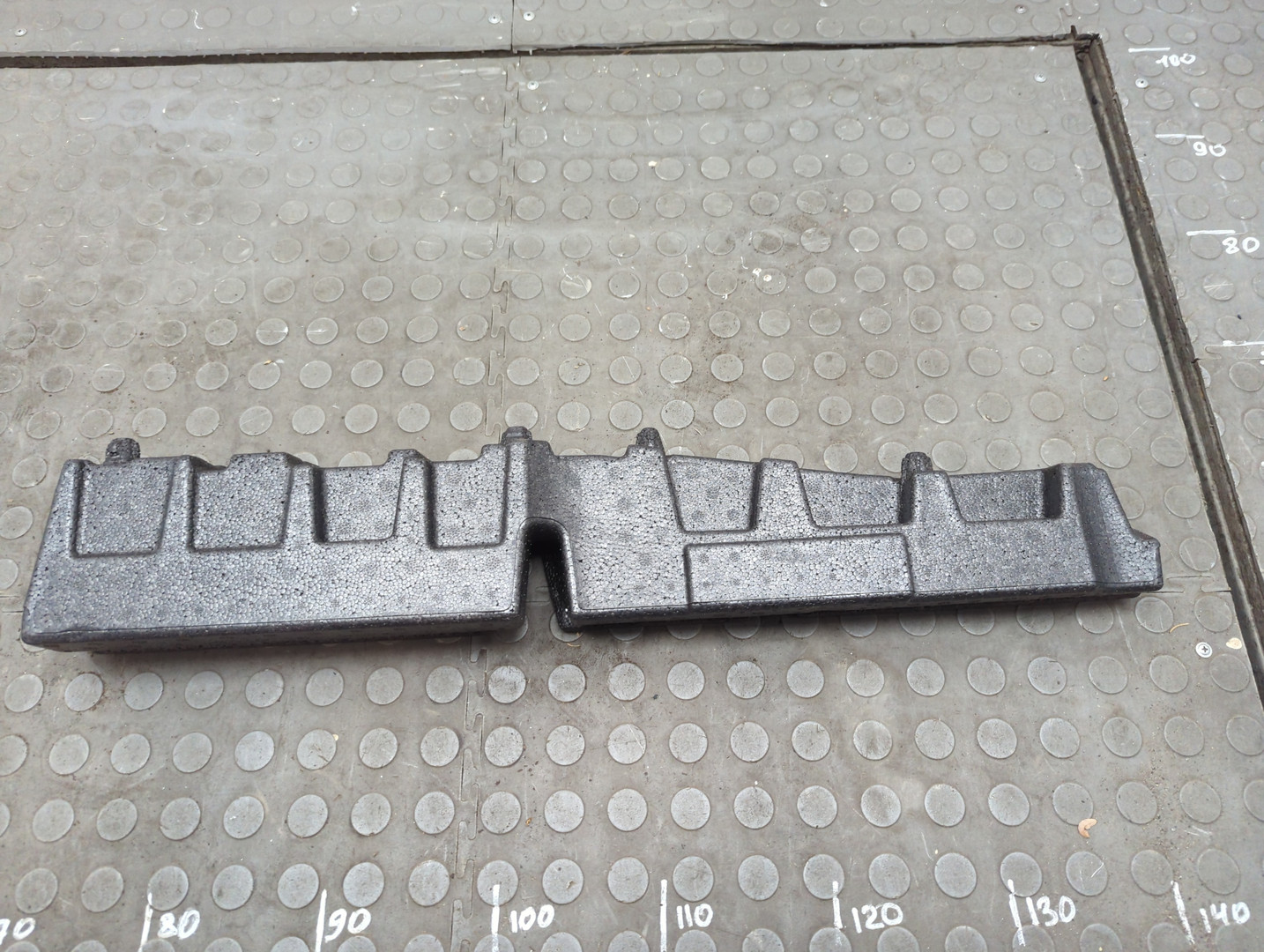 Обшивка багажника