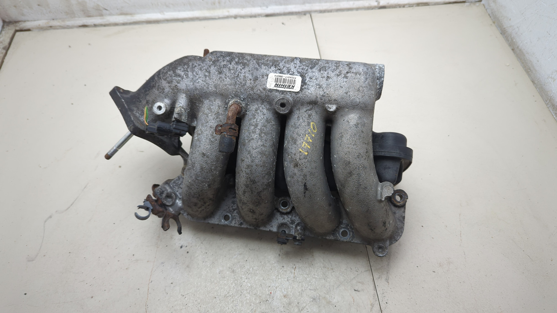 Коллектор впускной