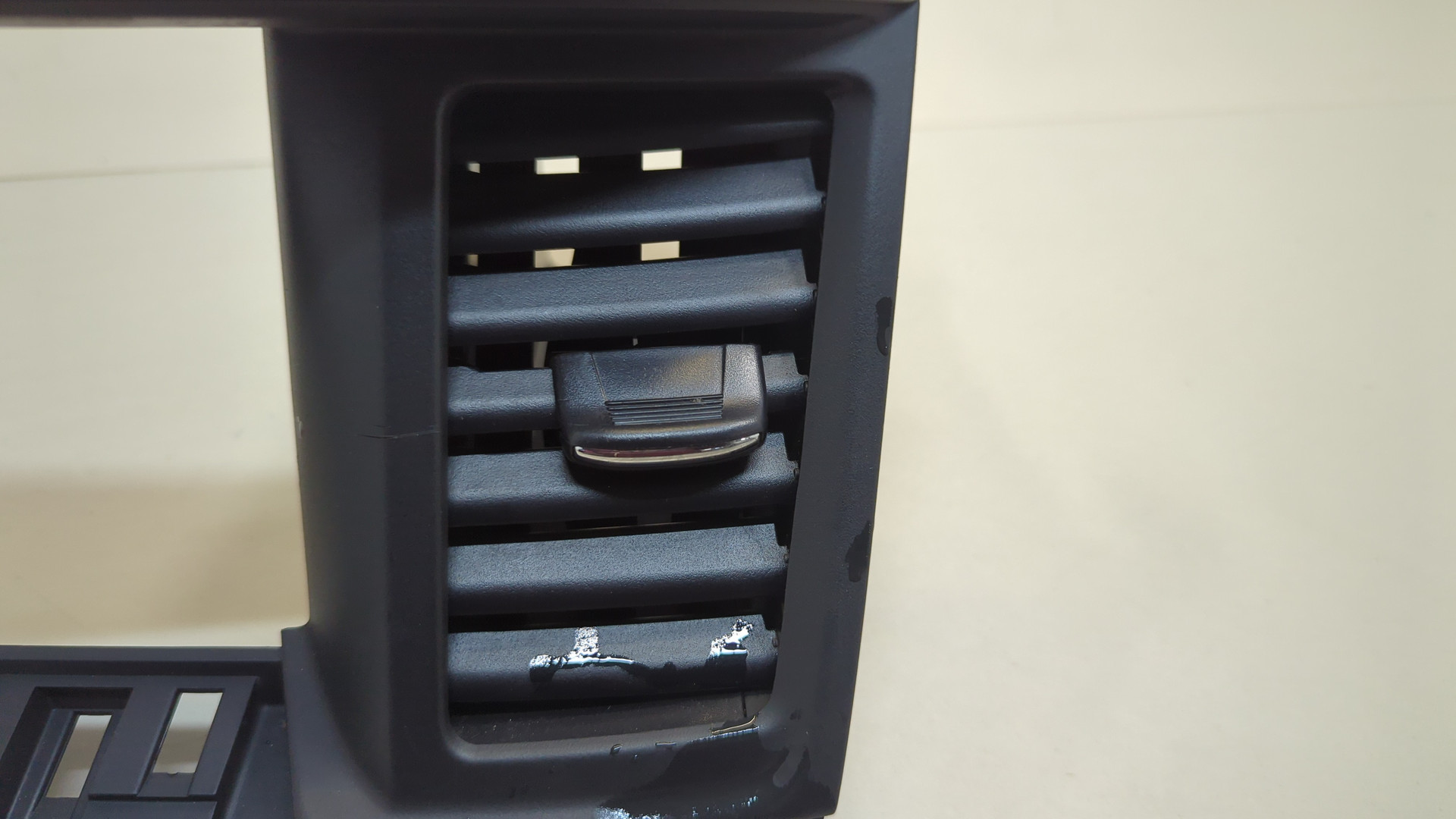 Дефлектор воздушный