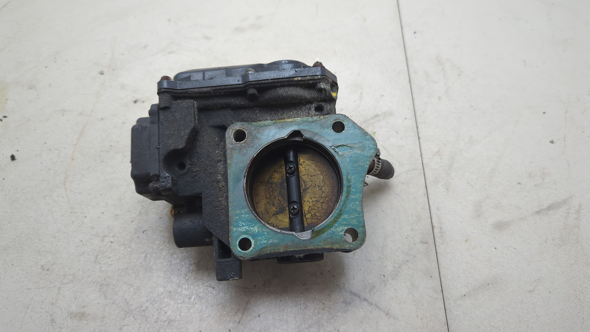 Заслонка дроссельная электрическая