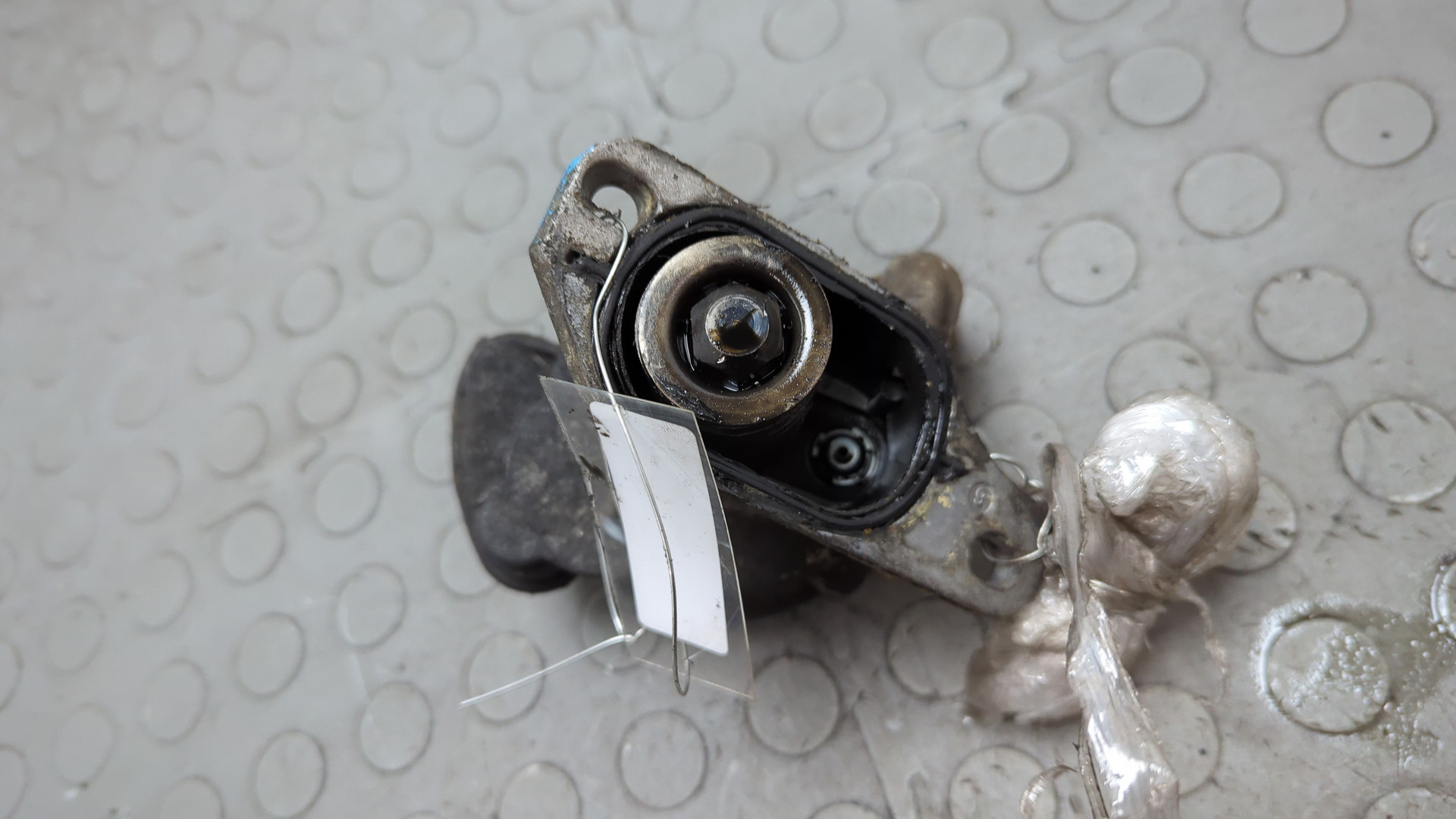 Насос вакуумный