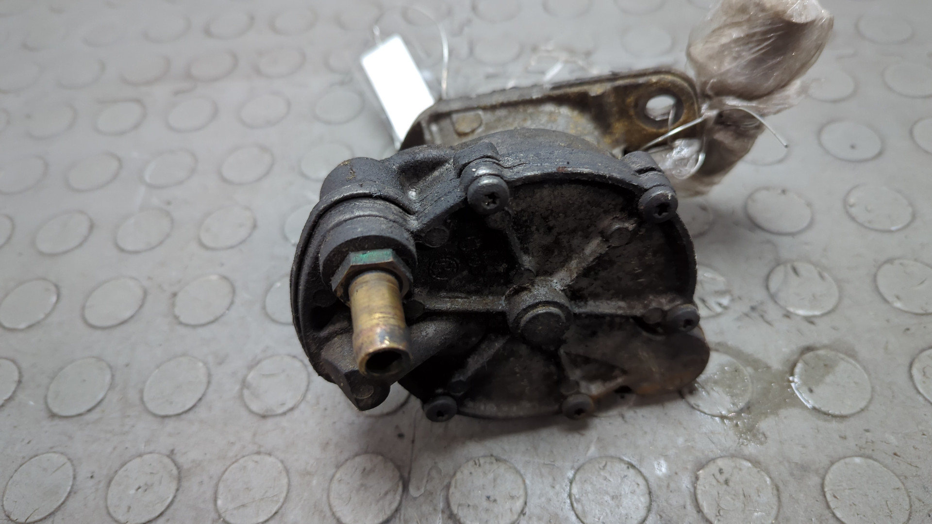 Насос вакуумный