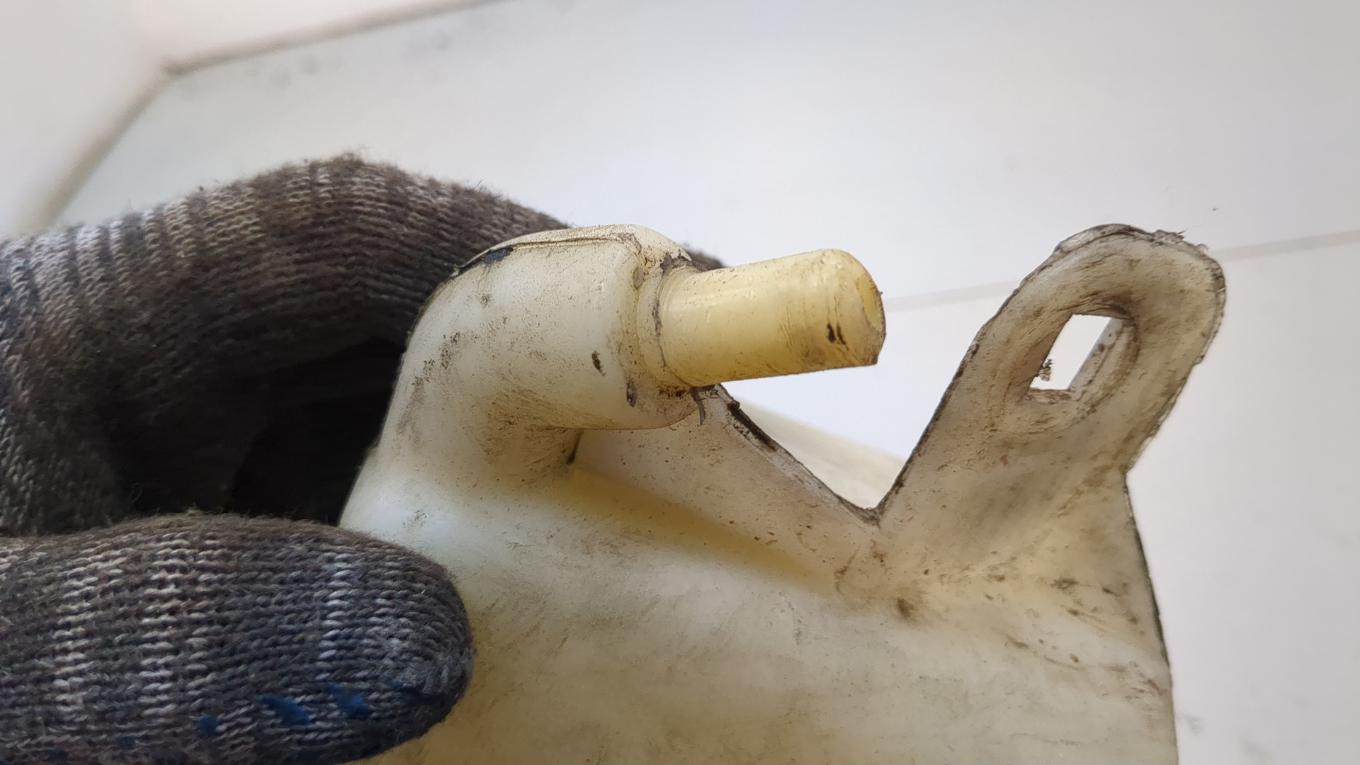 Бачок расширительный