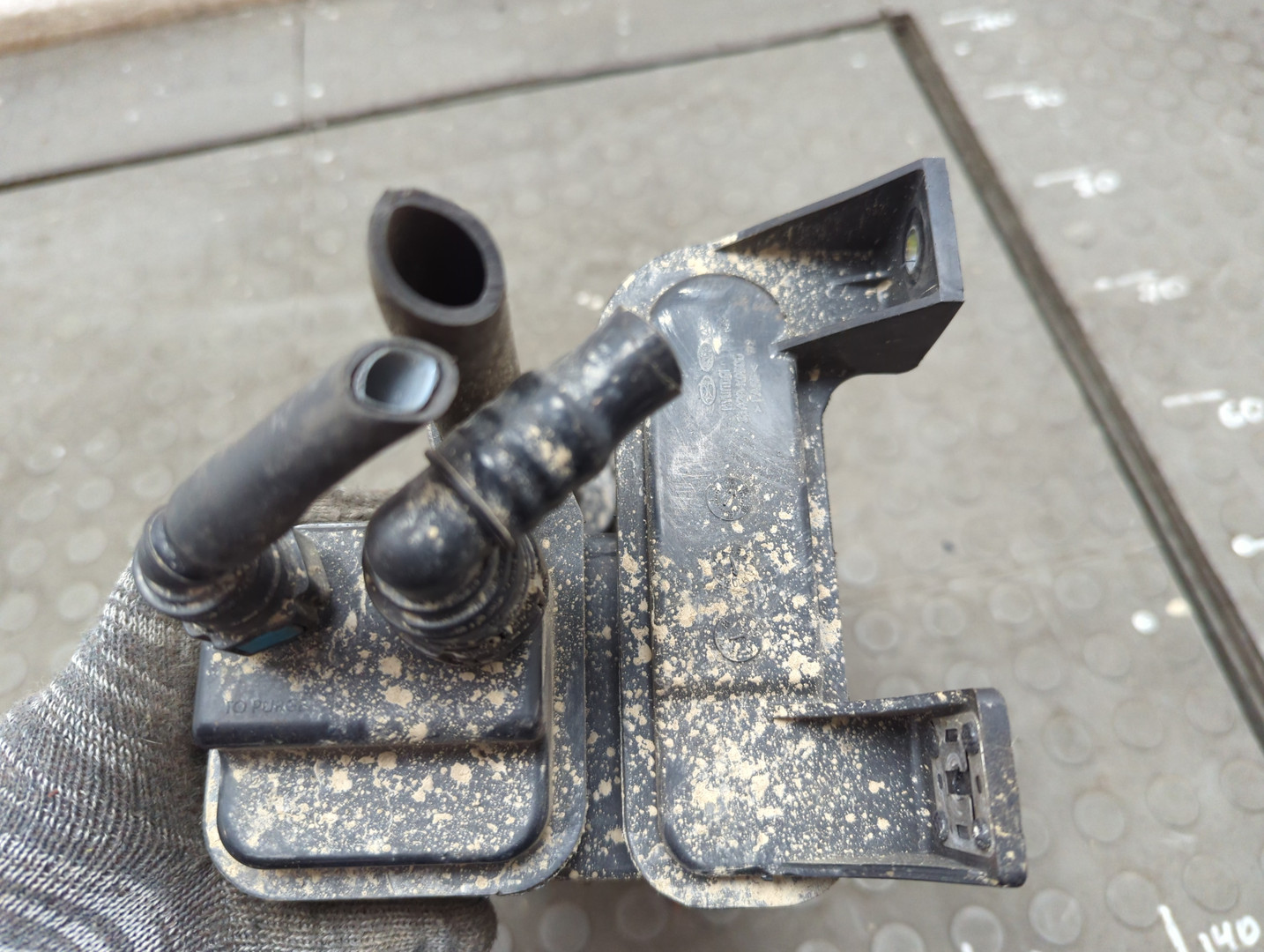 Абсорбер (фильтр угольный)