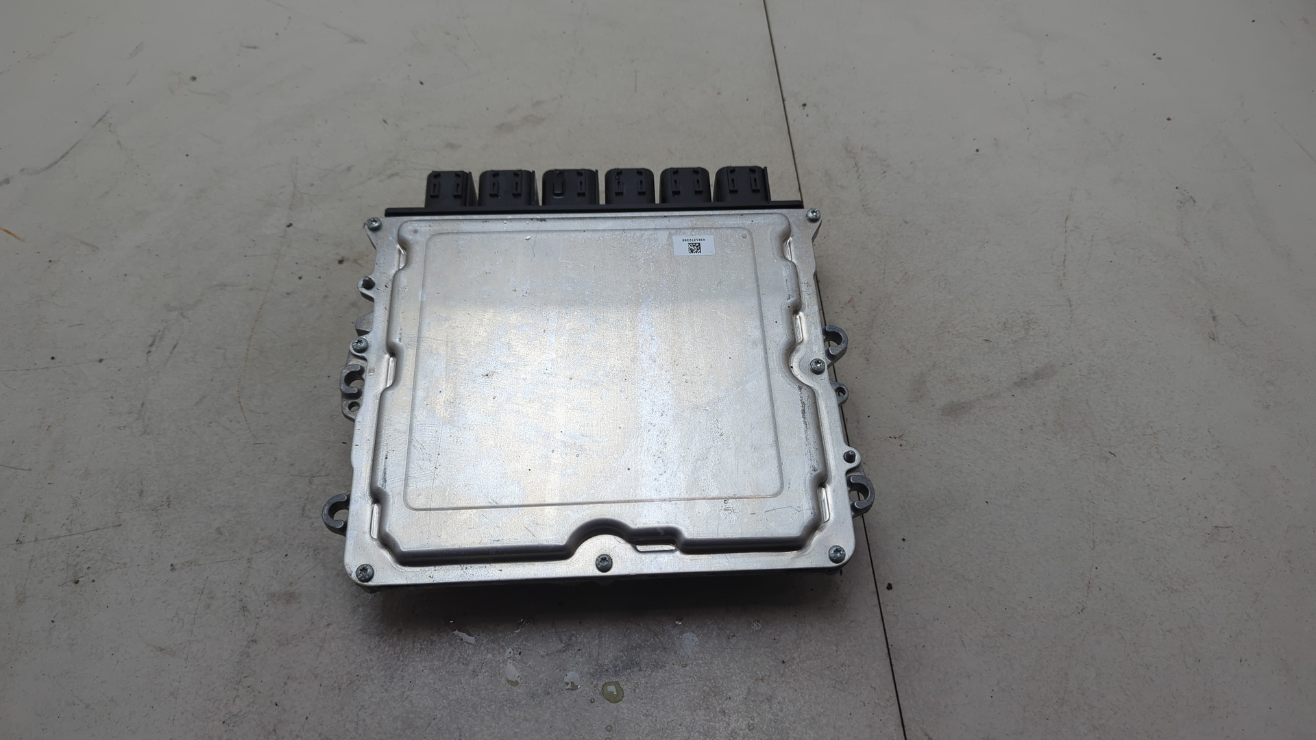 Блок управления двигателем