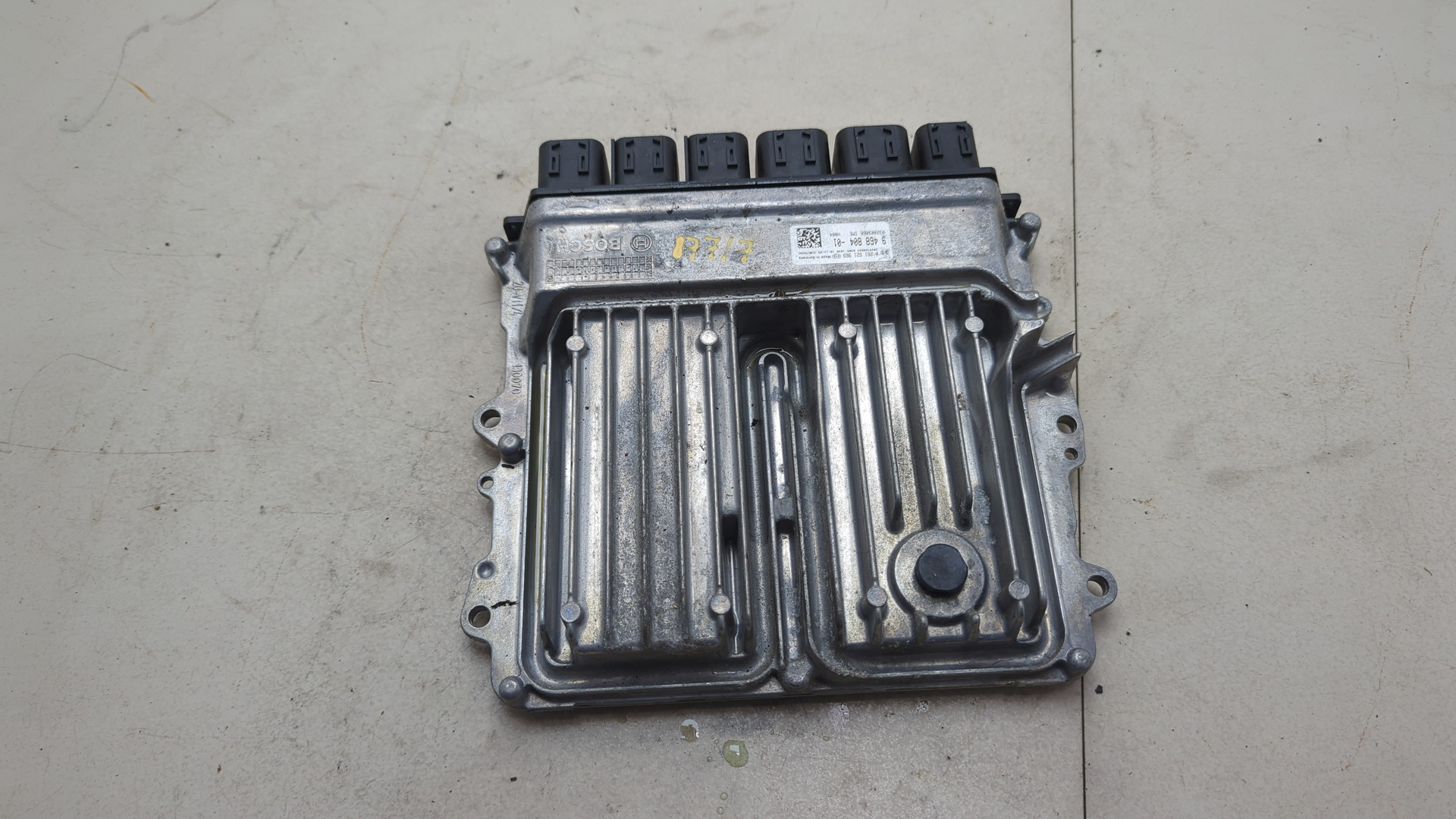 Блок управления двигателем