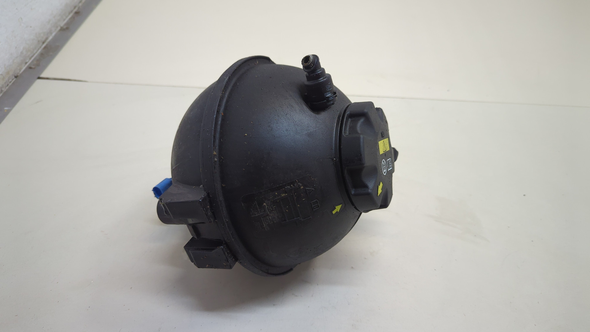 Бачок расширительный