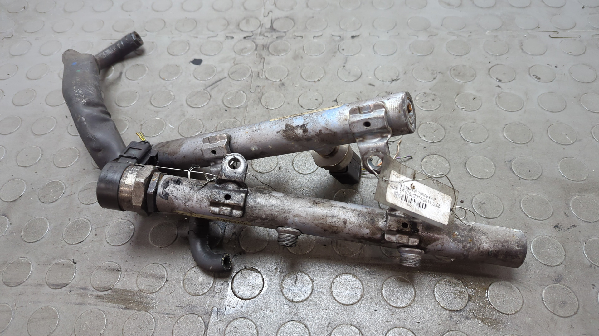 Рейка топливная (рампа)