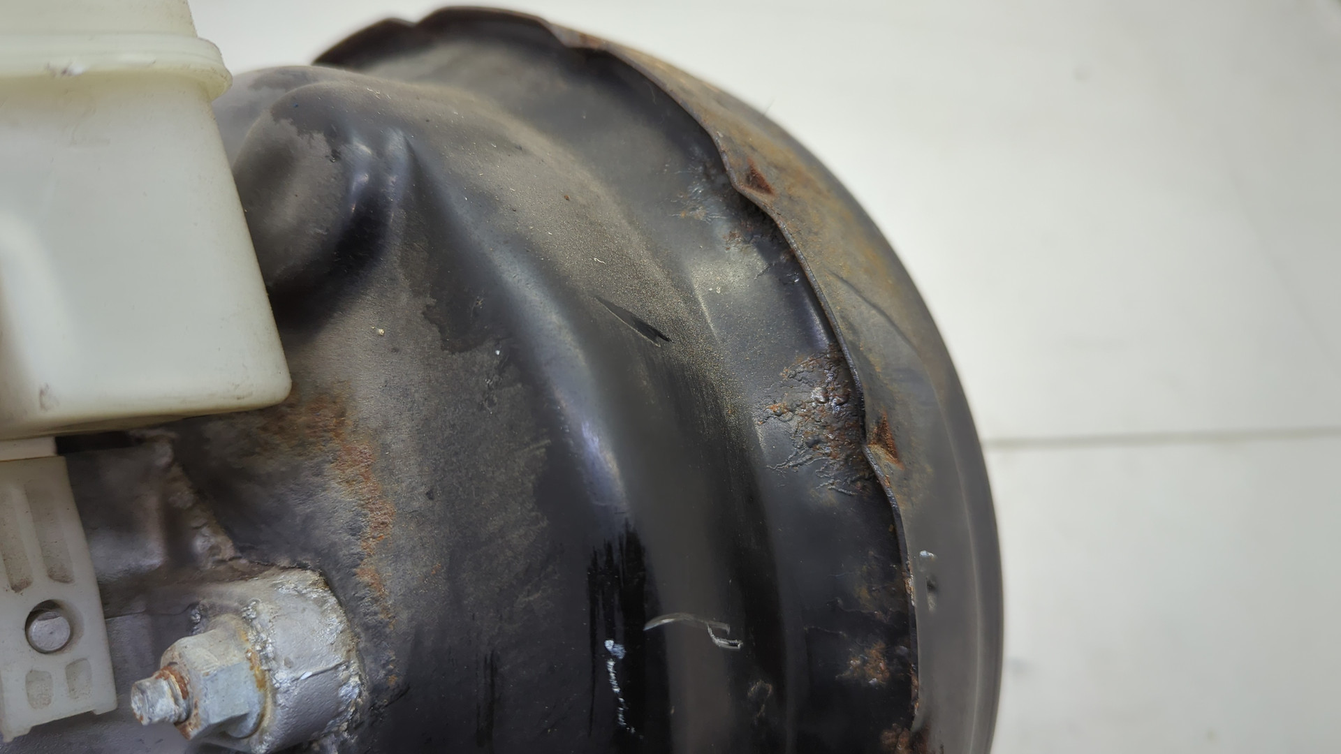 Цилиндр тормозной главный