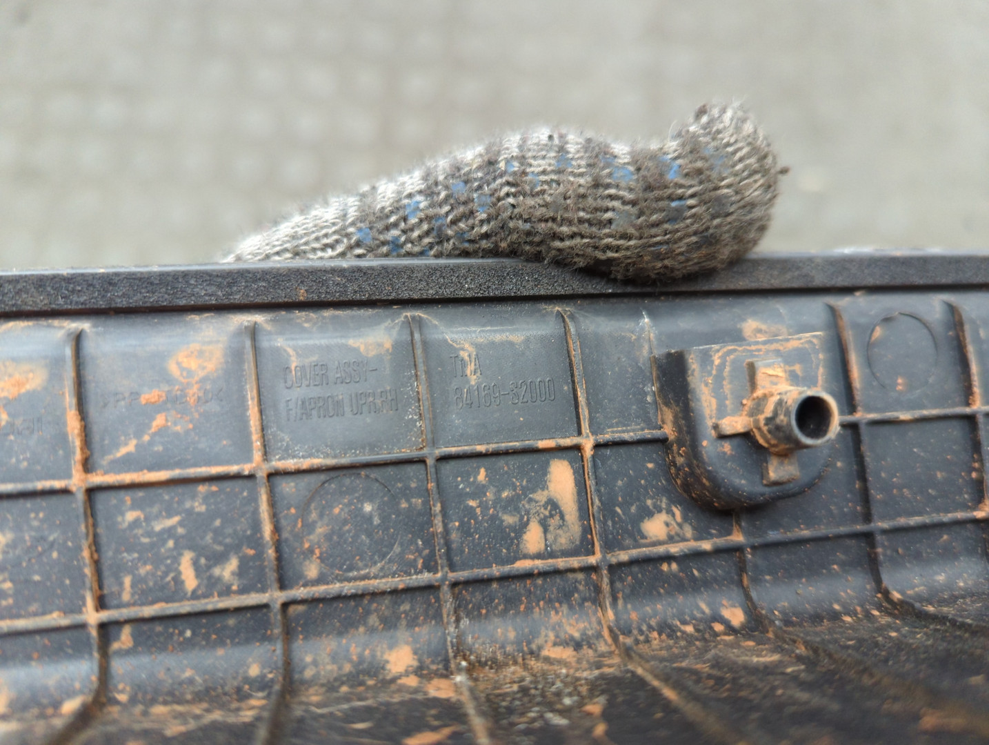 Локер передний правый