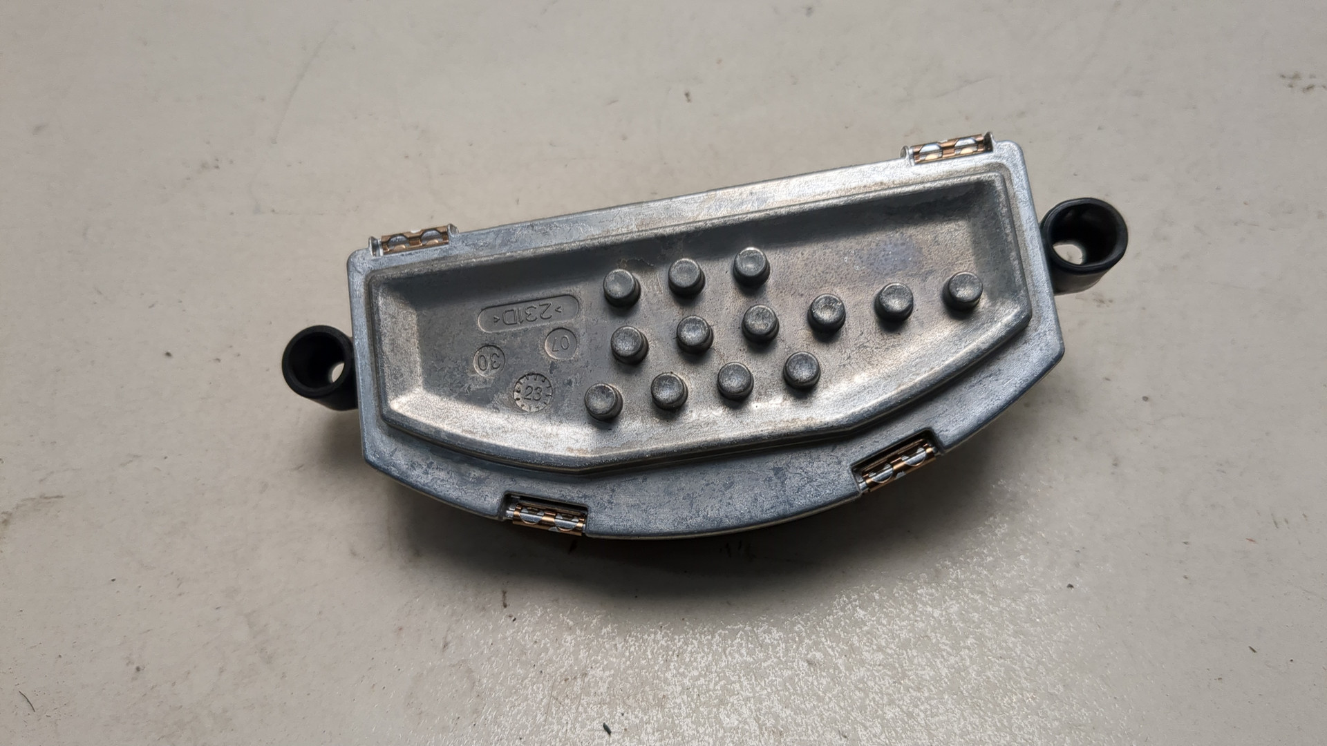 Резистор отопителя