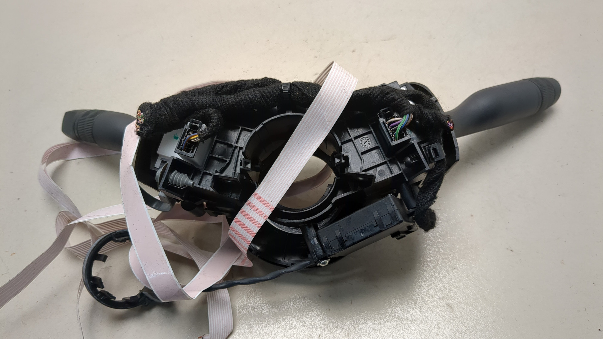 Переключатель подрулевой